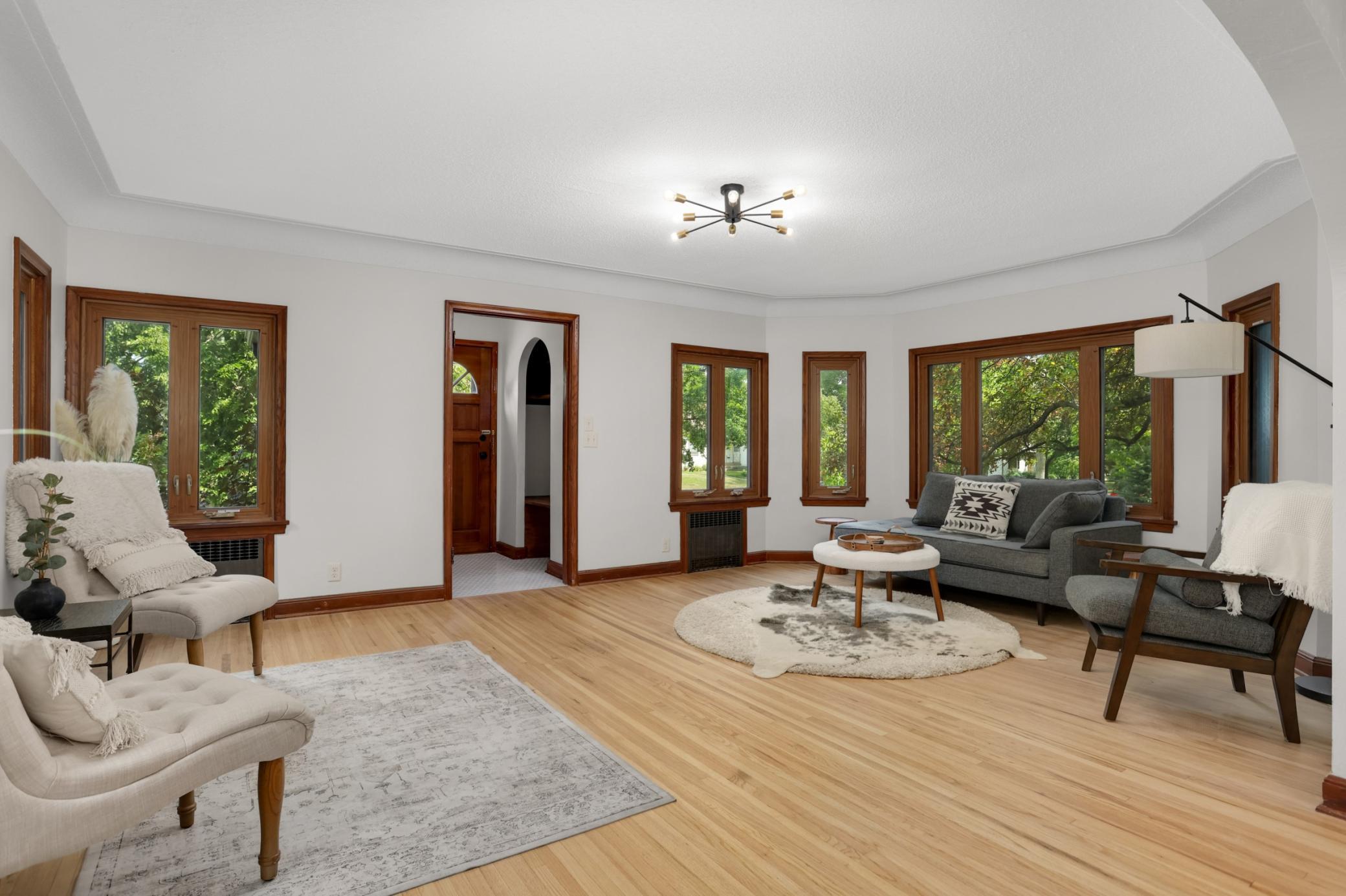 View of Residential at 1251 Macarthur Avenue, West Saint Paul MN 55118, West Saint Paul (6 of 35) - Mike Wilen | Minnesota Team Real Estate