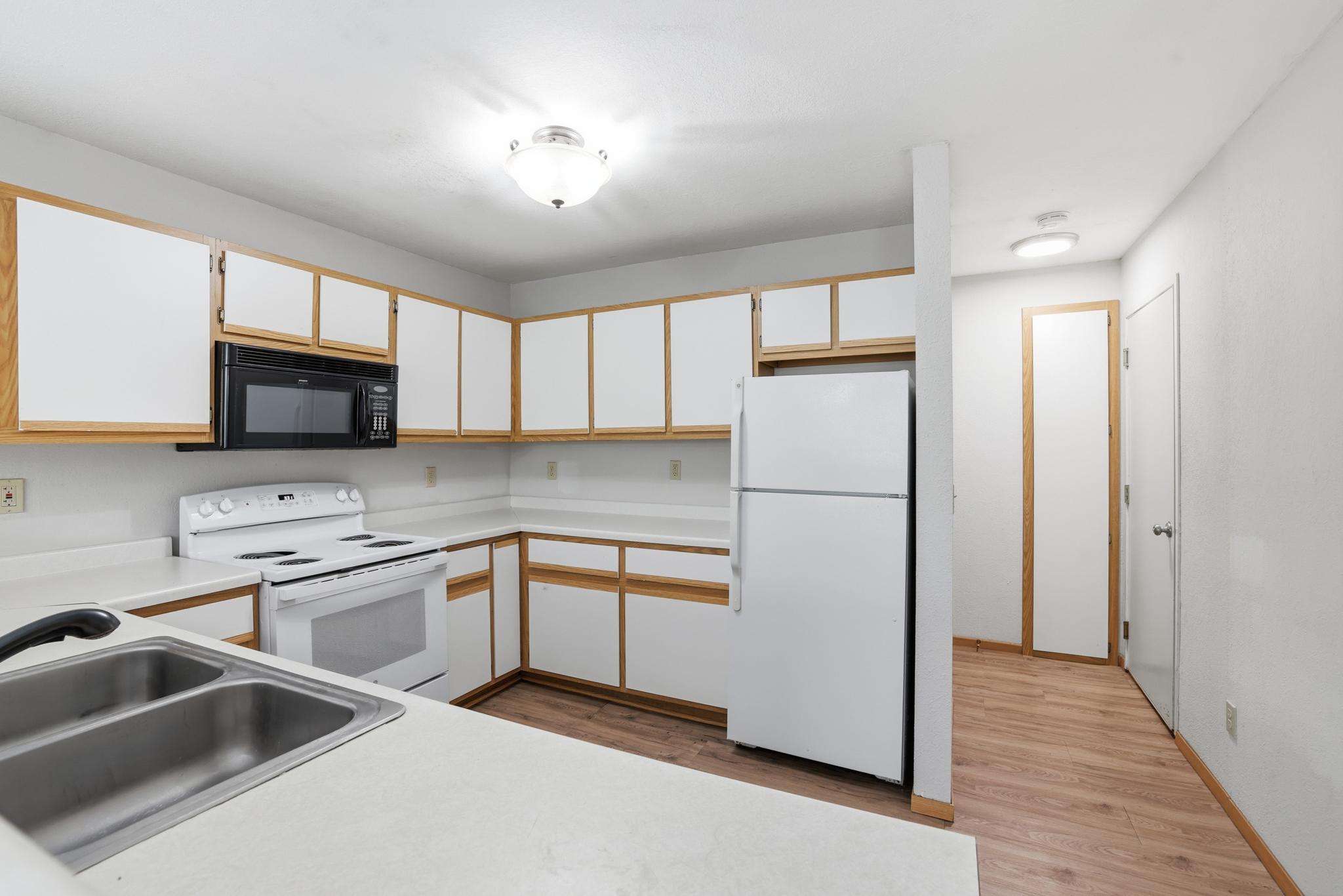 View of Residential at 6155 Courtly Alcove #D, Woodbury MN 55125, Woodbury (20 of 29) - Mike Wilen | Minnesota Team Real Estate