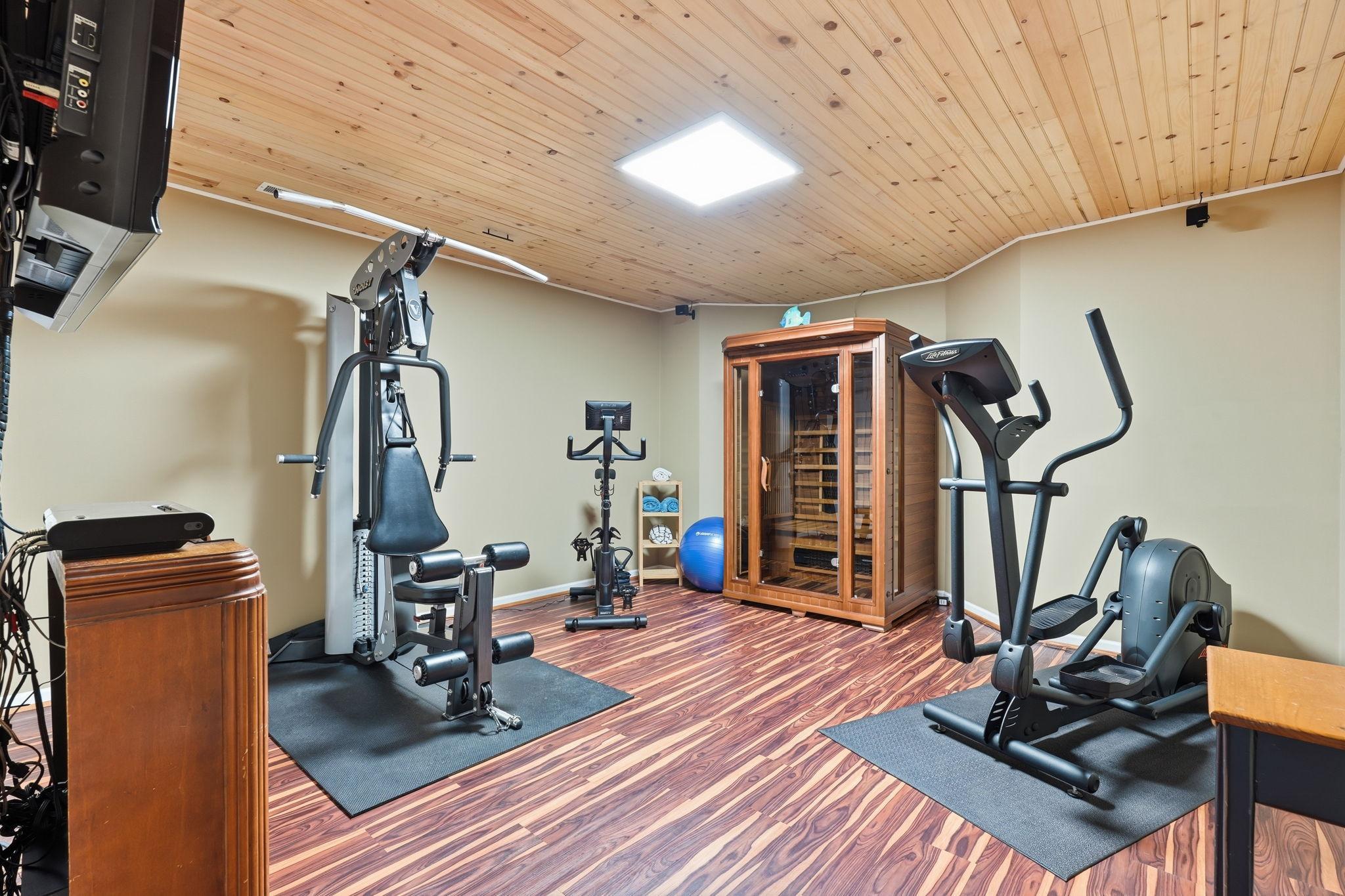 View of Residential at 8442 Burlwood Drive, Chanhassen MN 55317, Chanhassen (22 of 29) - Mike Wilen | Minnesota Team Real Estate