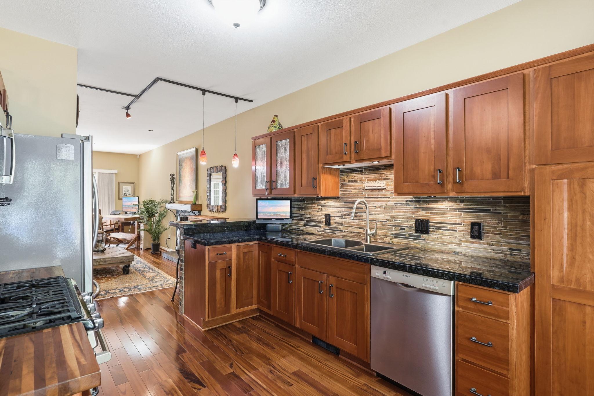 View of Residential at 8442 Burlwood Drive, Chanhassen MN 55317, Chanhassen (6 of 29) - Mike Wilen | Minnesota Team Real Estate