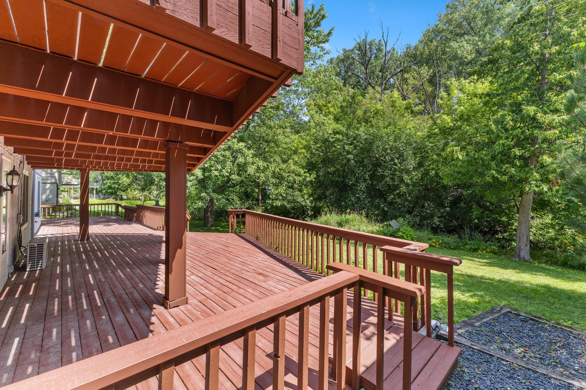 View of Residential at 3810 Bassett Creek Drive, Golden Valley MN 55422, Golden Valley (29 of 33) - Mike Wilen | Minnesota Team Real Estate