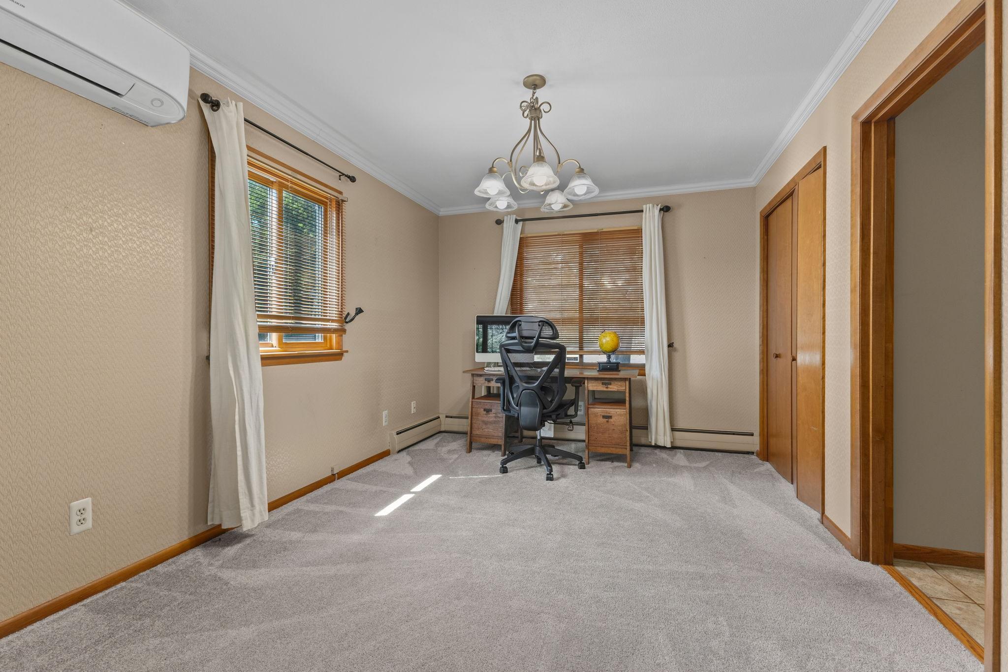 View of Residential at 3810 Bassett Creek Drive, Golden Valley MN 55422, Golden Valley (6 of 33) - Mike Wilen | Minnesota Team Real Estate