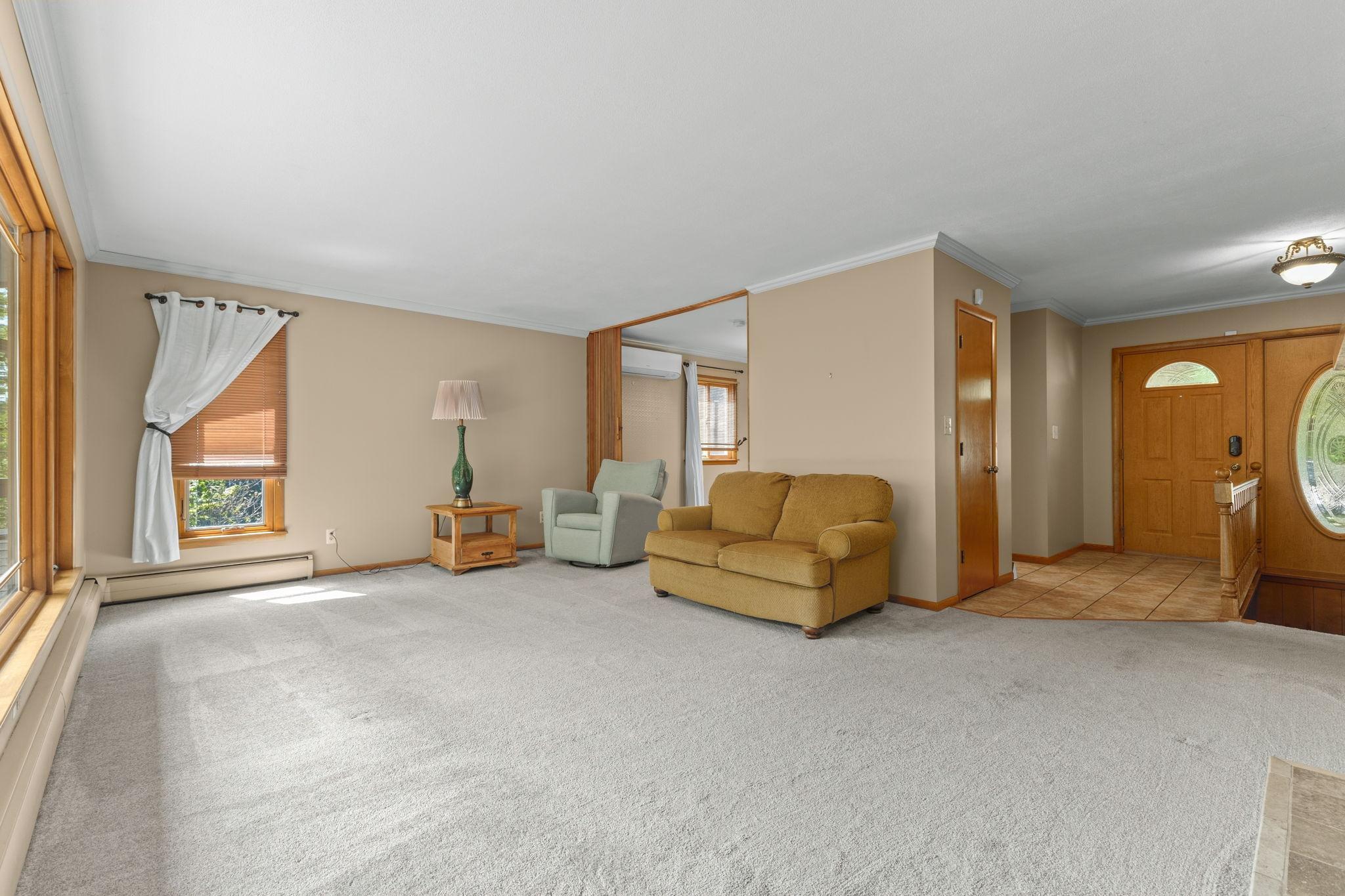 View of Residential at 3810 Bassett Creek Drive, Golden Valley MN 55422, Golden Valley (4 of 33) - Mike Wilen | Minnesota Team Real Estate