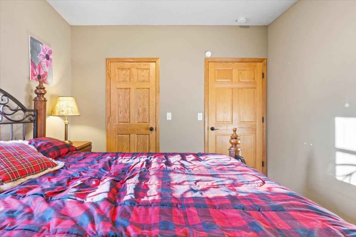 View of Residential at 31813 Lakeway Drive, Cambridge MN 55008, Cambridge (34 of 63) - Mike Wilen | Minnesota Team Real Estate