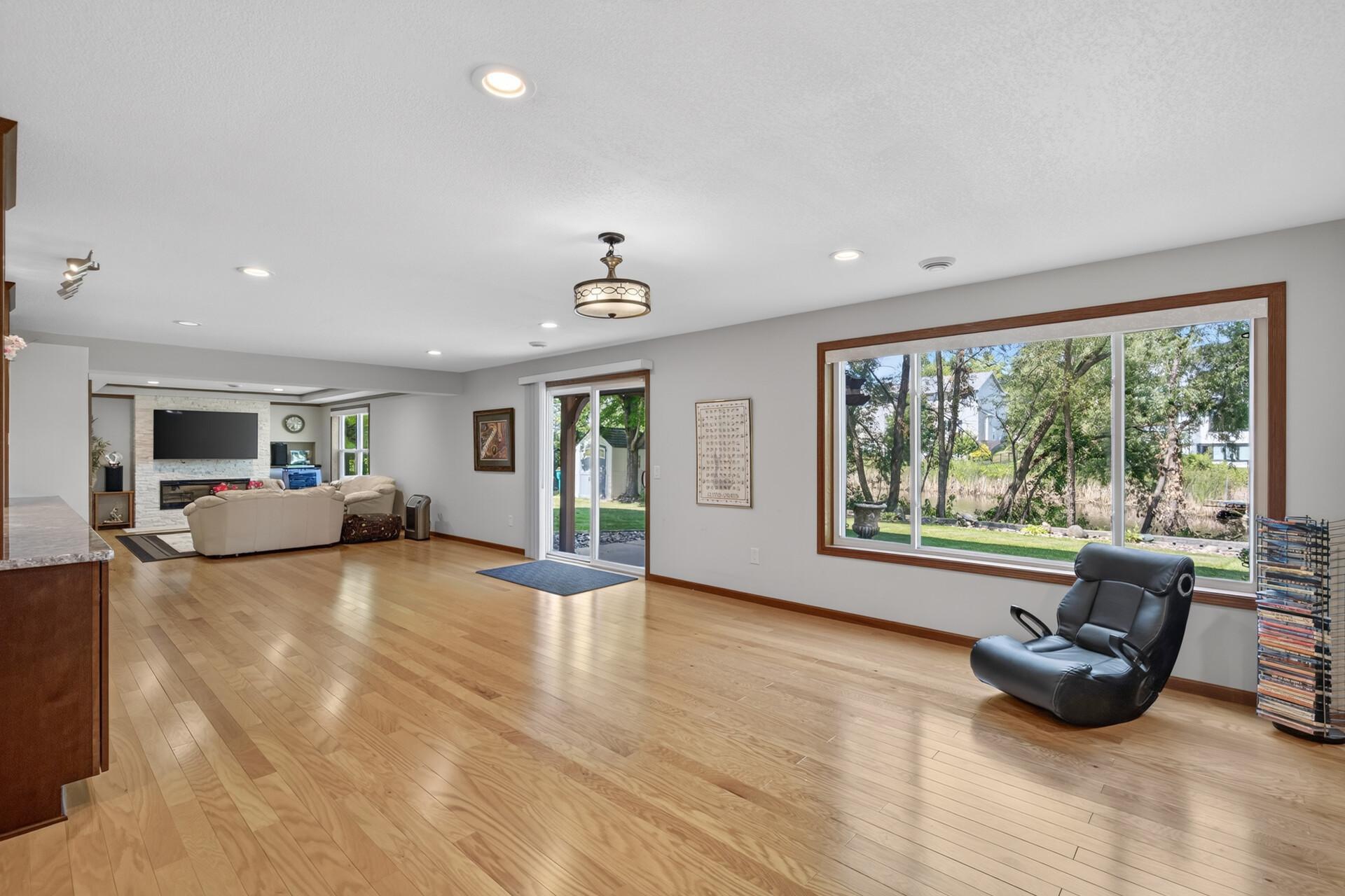 View of Residential at 10548 Noble Circle, Brooklyn Park MN 55443, Brooklyn Park (36 of 49) - Mike Wilen | Minnesota Team Real Estate