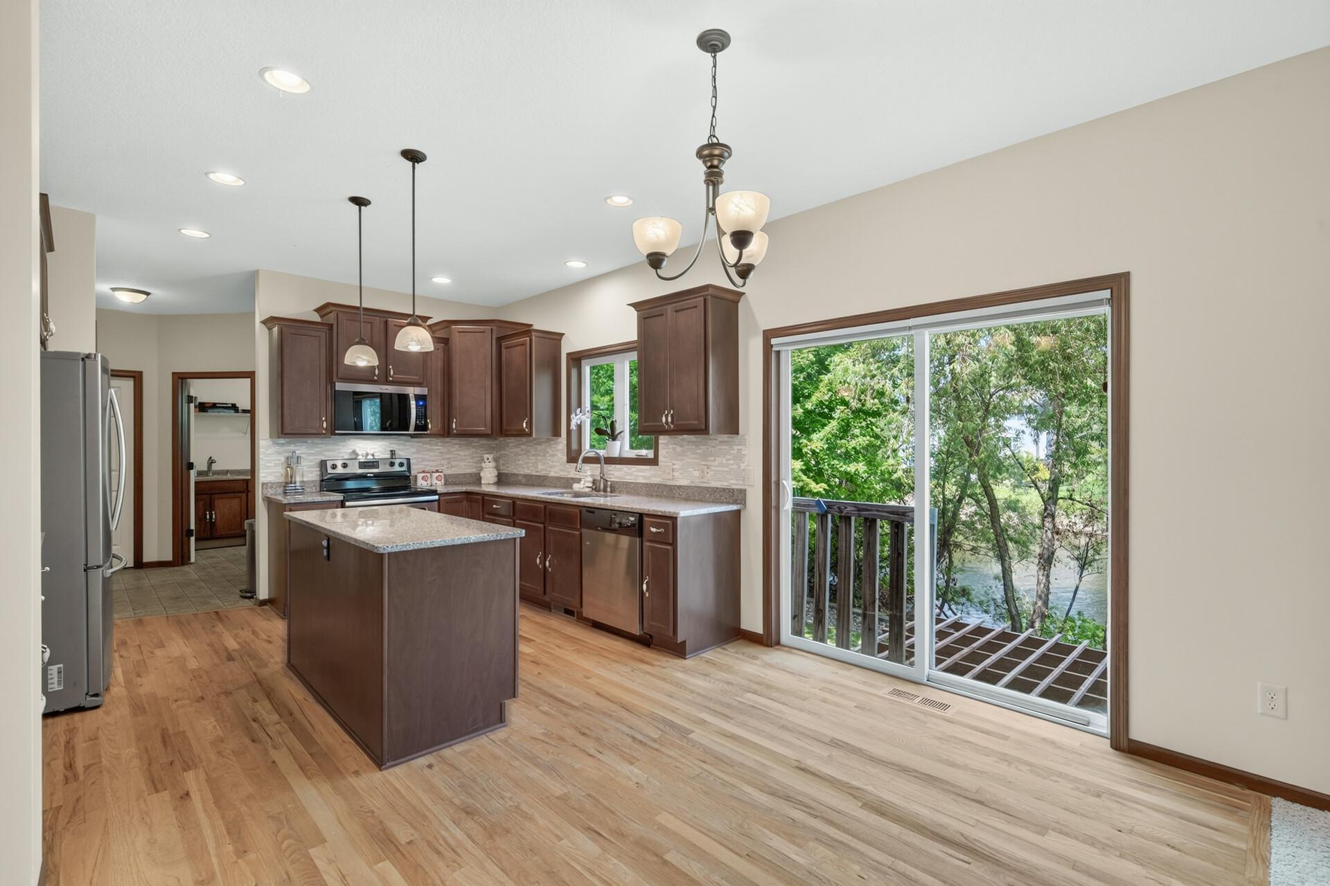 View of Residential at 10548 Noble Circle, Brooklyn Park MN 55443, Brooklyn Park (15 of 49) - Mike Wilen | Minnesota Team Real Estate