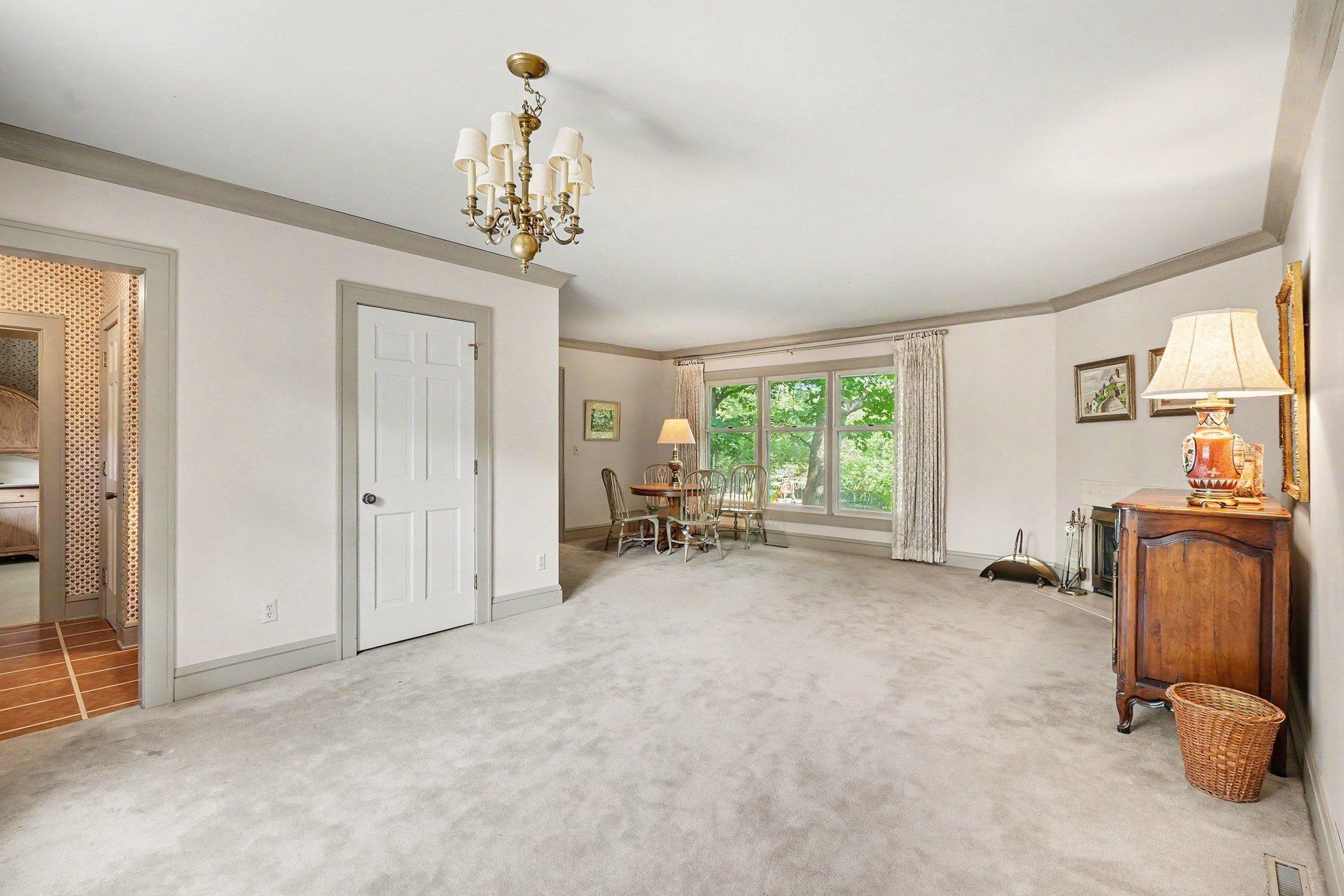 View of Residential at 7017 Valley View Road, Edina MN 55439, Edina (3 of 29) - Mike Wilen | Minnesota Team Real Estate