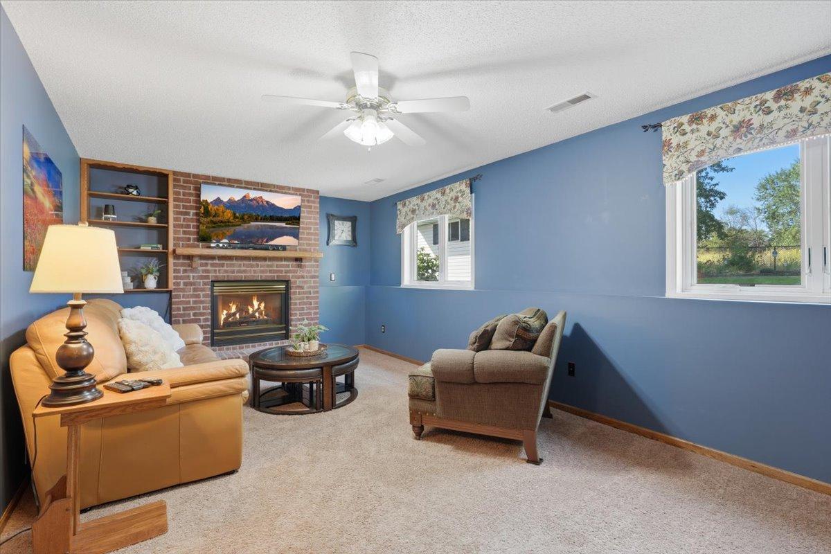 View of Residential at 9651 78th Street, Cottage Grove MN 55016, Cottage Grove (17 of 49) - Mike Wilen | Minnesota Team Real Estate