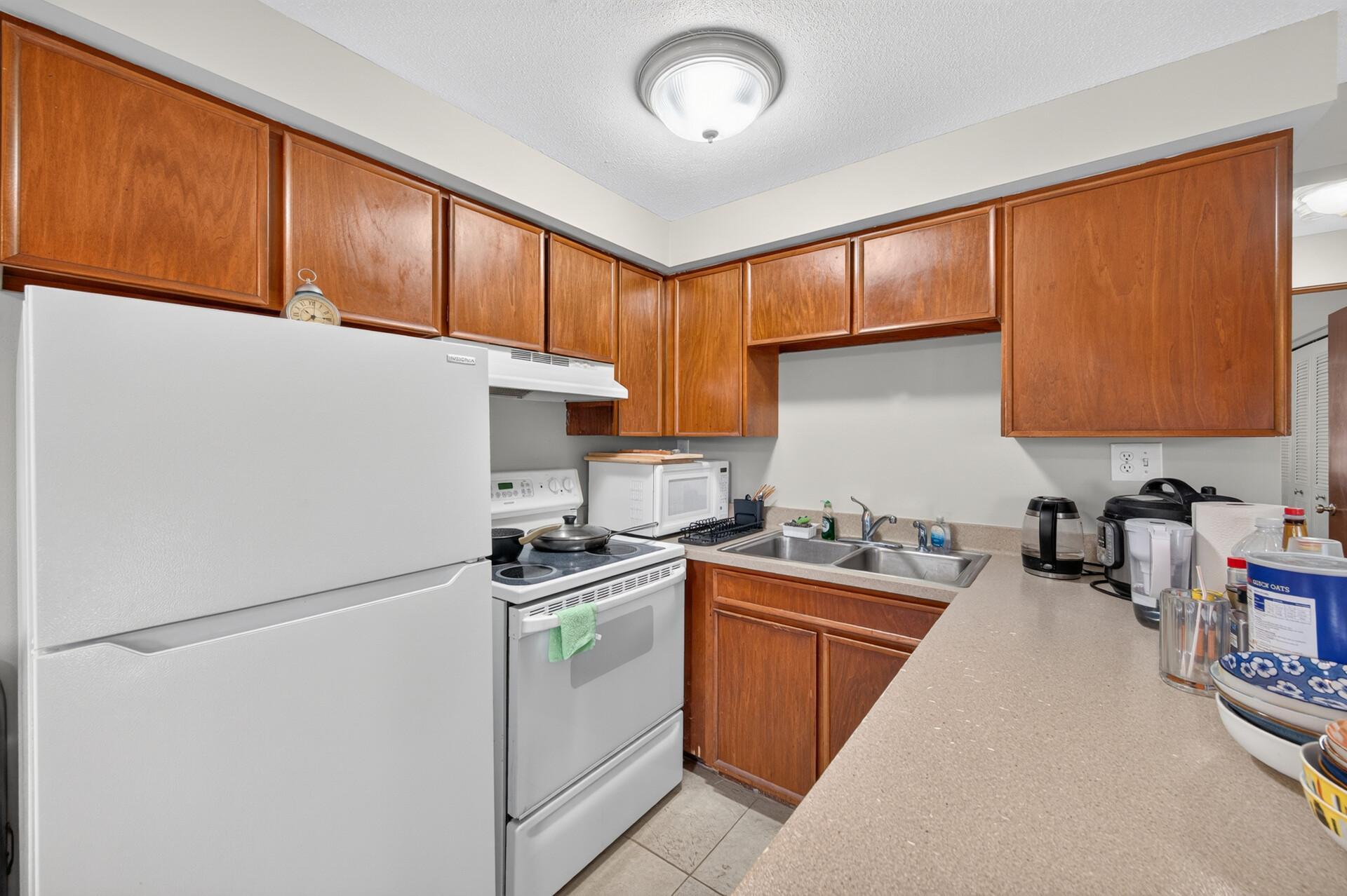 View of Residential Income at 2701 Virginia Avenue, New Hope MN 55427, New Hope (12 of 74) - Mike Wilen | Minnesota Team Real Estate