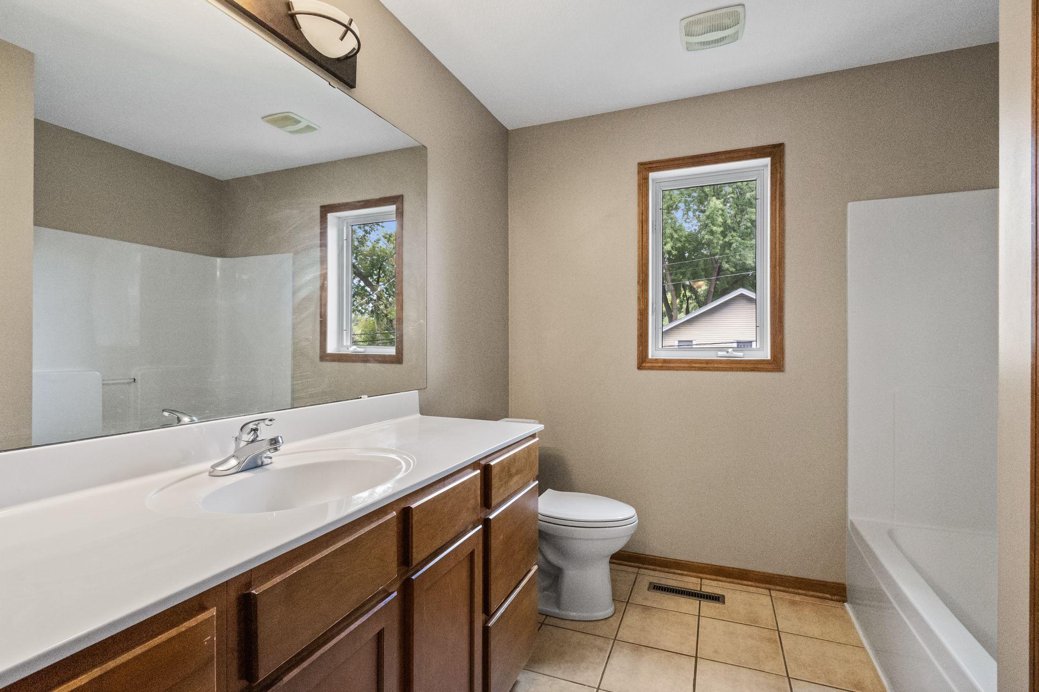 View of Residential at 3120 4th Street, Minneapolis MN 55414, Minneapolis (12 of 26) - Mike Wilen | Minnesota Team Real Estate