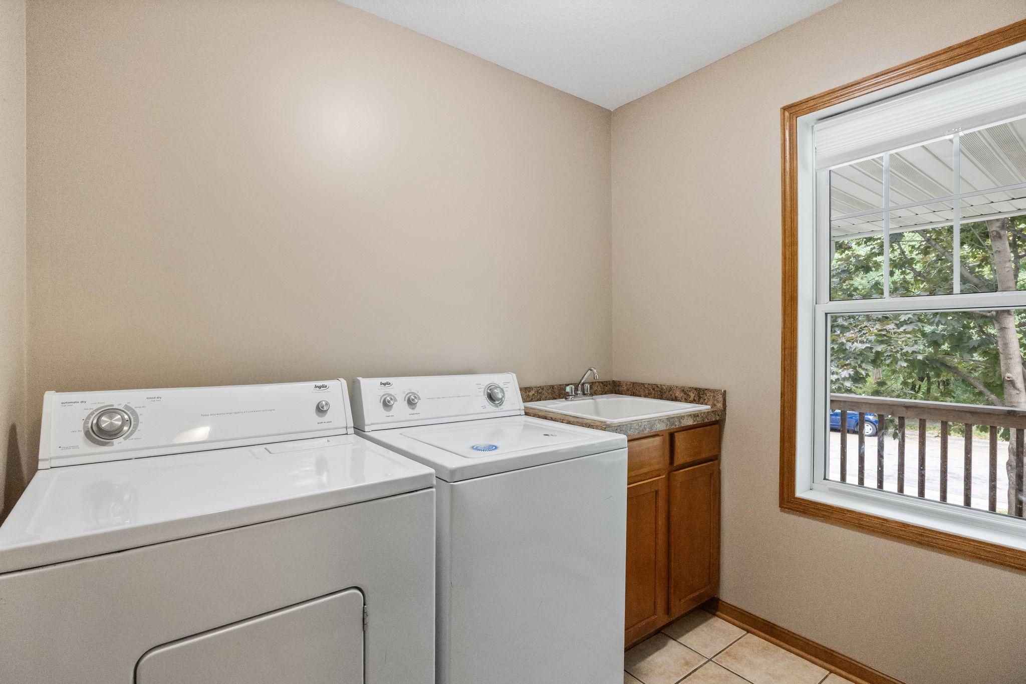 View of Residential at 3120 4th Street, Minneapolis MN 55414, Minneapolis (9 of 26) - Mike Wilen | Minnesota Team Real Estate