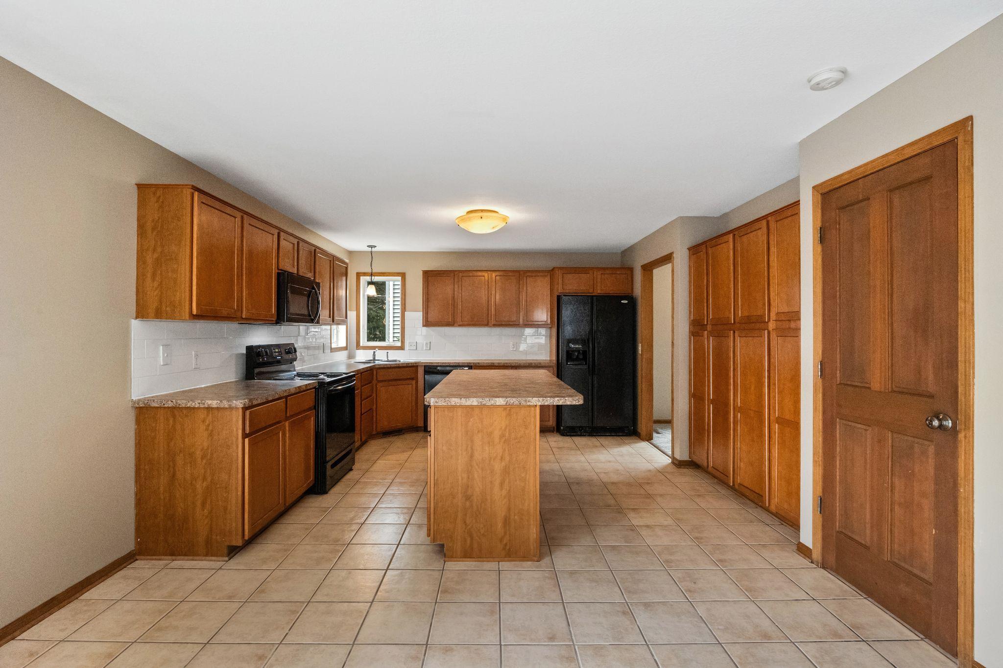 View of Residential at 3120 4th Street, Minneapolis MN 55414, Minneapolis (8 of 26) - Mike Wilen | Minnesota Team Real Estate
