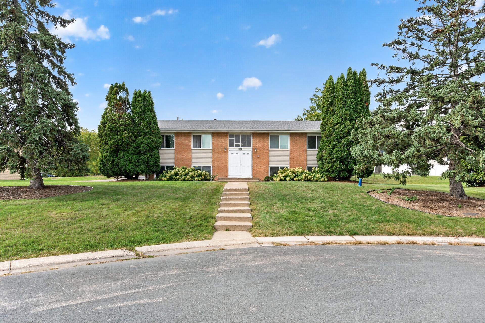 View of Residential Income at 2733 Virginia Avenue, New Hope MN 55427, New Hope (56 of 69) - Mike Wilen | Minnesota Team Real Estate