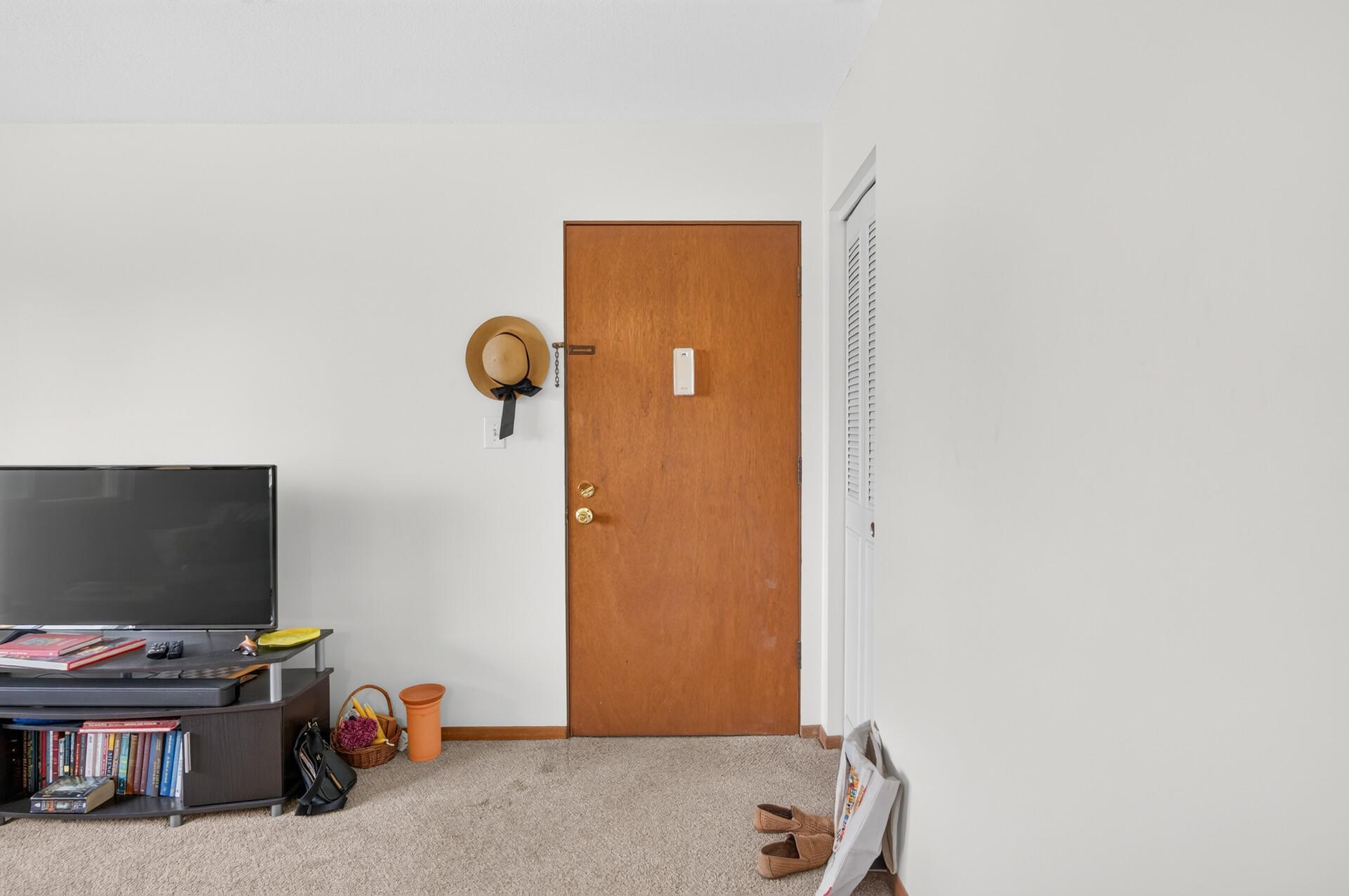 View of Residential Income at 2709 Virginia Avenue, New Hope MN 55427, New Hope (44 of 70) - Mike Wilen | Minnesota Team Real Estate