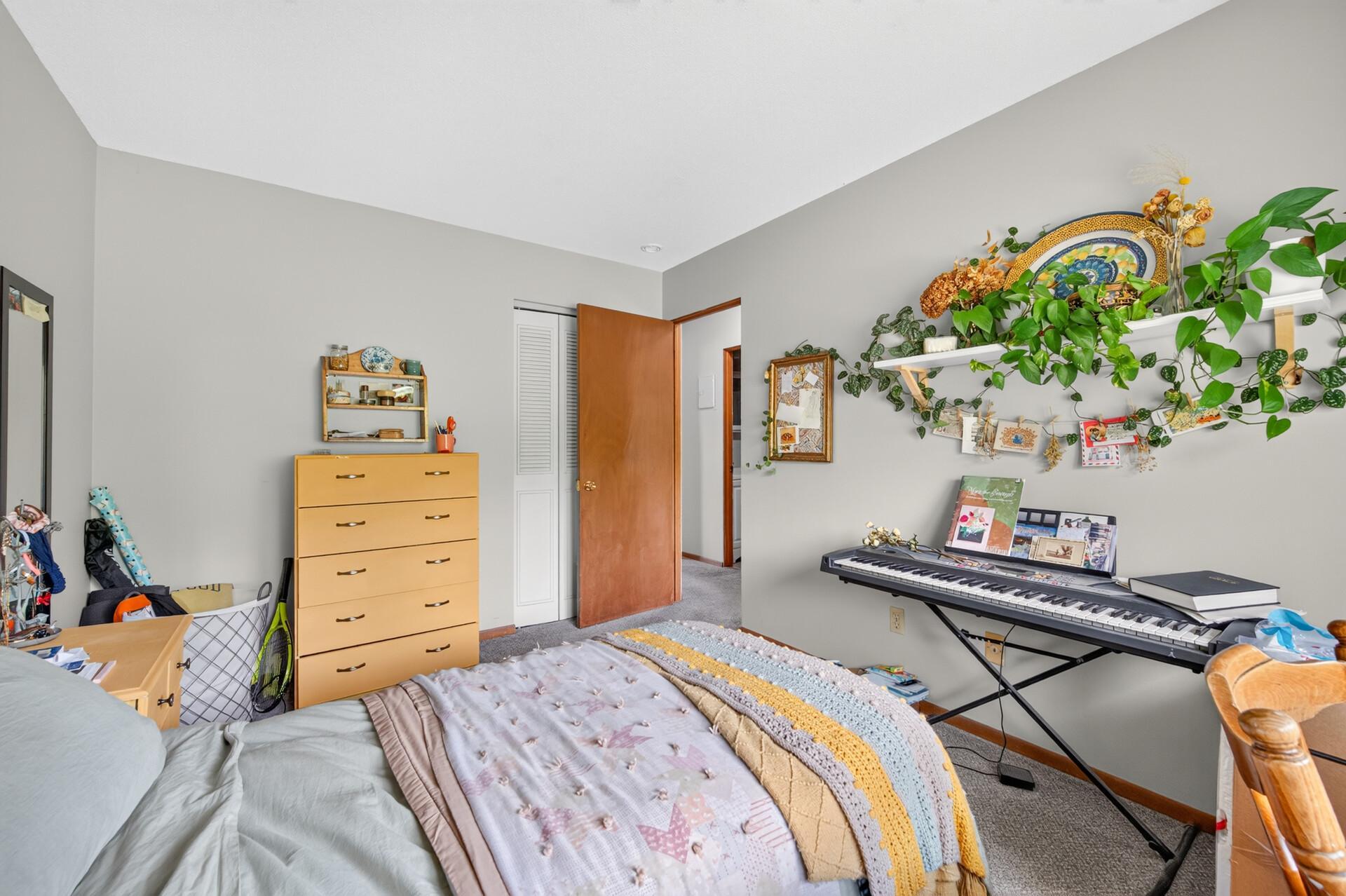 View of Residential Income at 2709 Virginia Avenue, New Hope MN 55427, New Hope (41 of 70) - Mike Wilen | Minnesota Team Real Estate