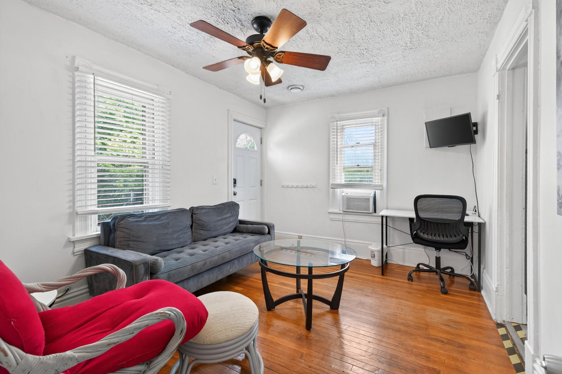 View of Residential Income at 677 Sherburne Avenue, Saint Paul MN 55104, Saint Paul (61 of 73) - Mike Wilen | Minnesota Team Real Estate