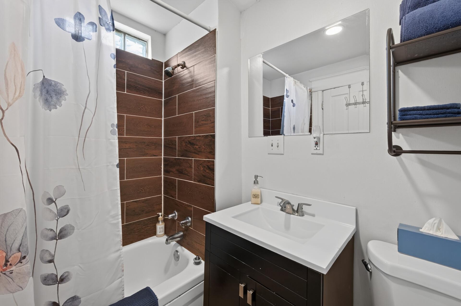 View of Residential Income at 677 Sherburne Avenue, Saint Paul MN 55104, Saint Paul (52 of 73) - Mike Wilen | Minnesota Team Real Estate