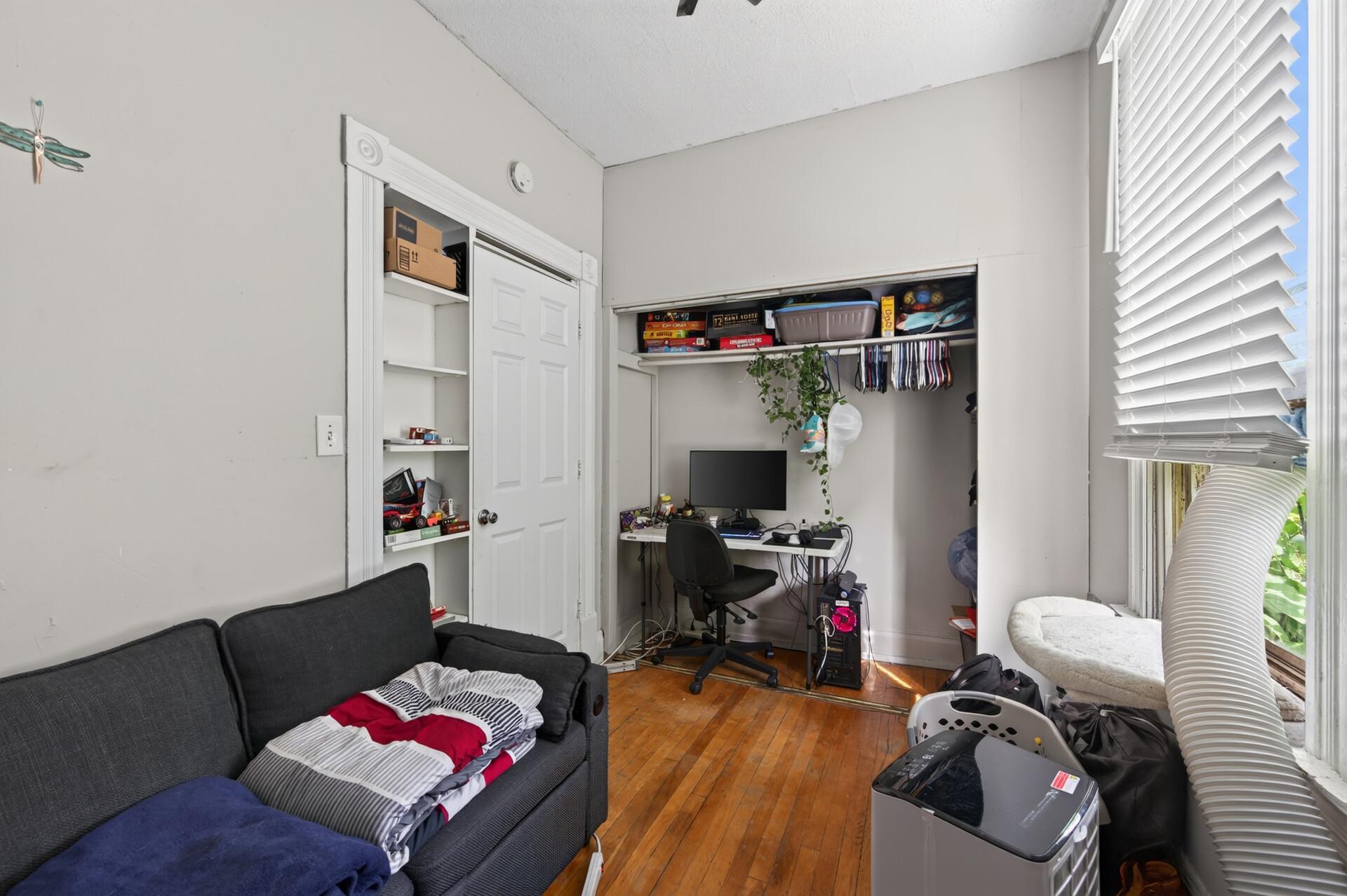 View of Residential Income at 677 Sherburne Avenue, Saint Paul MN 55104, Saint Paul (18 of 73) - Mike Wilen | Minnesota Team Real Estate
