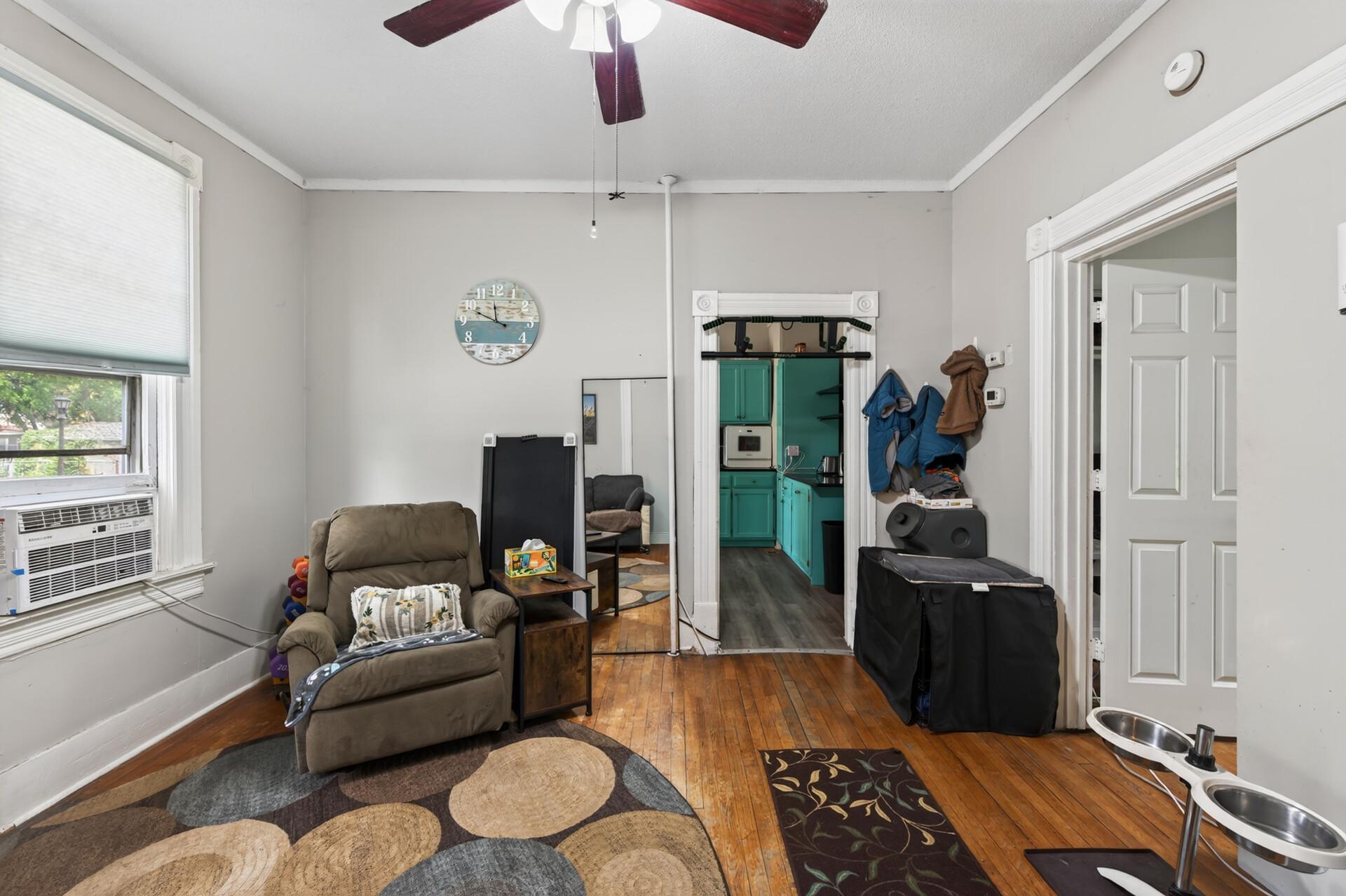 View of Residential Income at 677 Sherburne Avenue, Saint Paul MN 55104, Saint Paul (14 of 73) - Mike Wilen | Minnesota Team Real Estate
