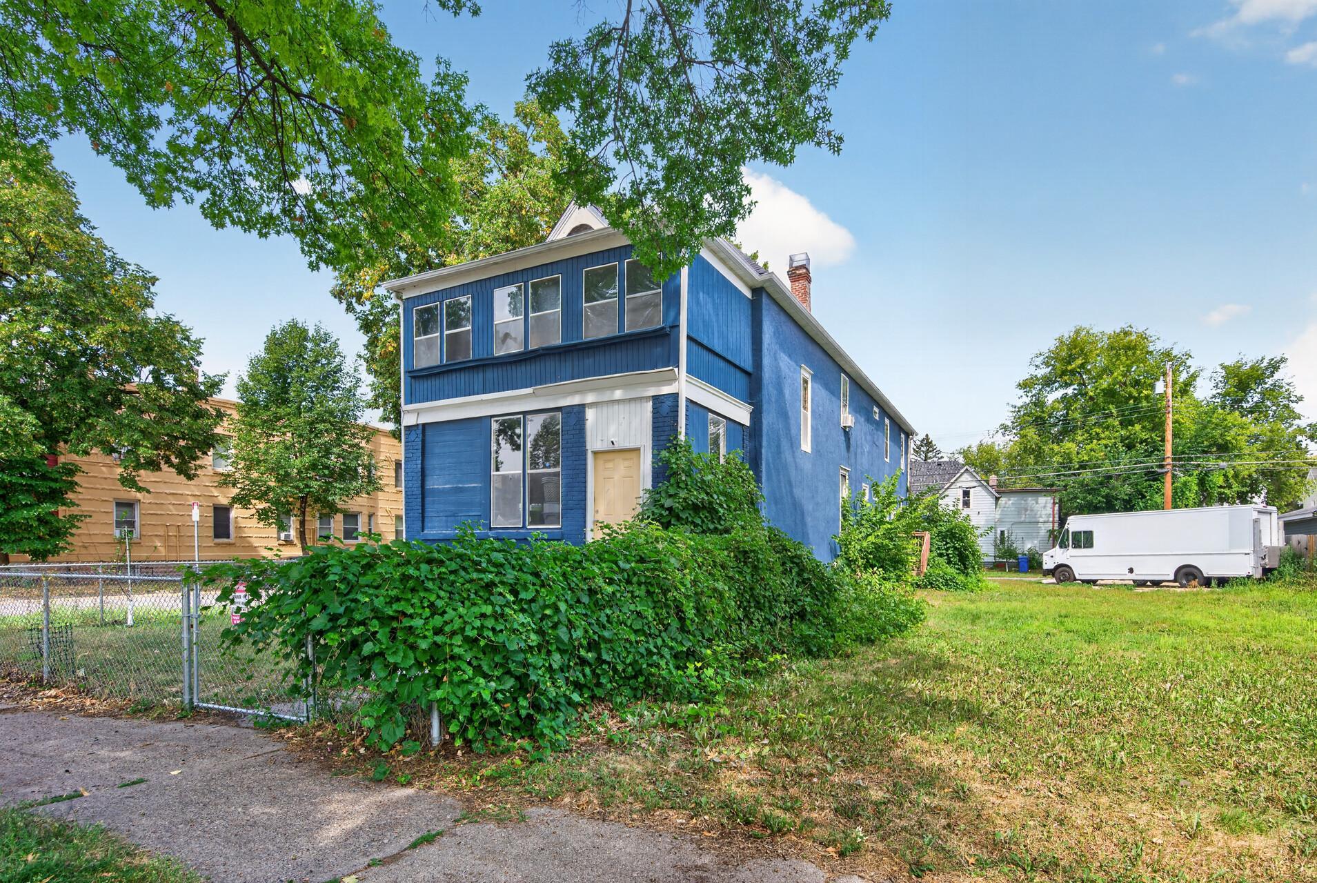 View of Residential Income at 677 Sherburne Avenue, Saint Paul MN 55104, Saint Paul (4 of 73) - Mike Wilen | Minnesota Team Real Estate