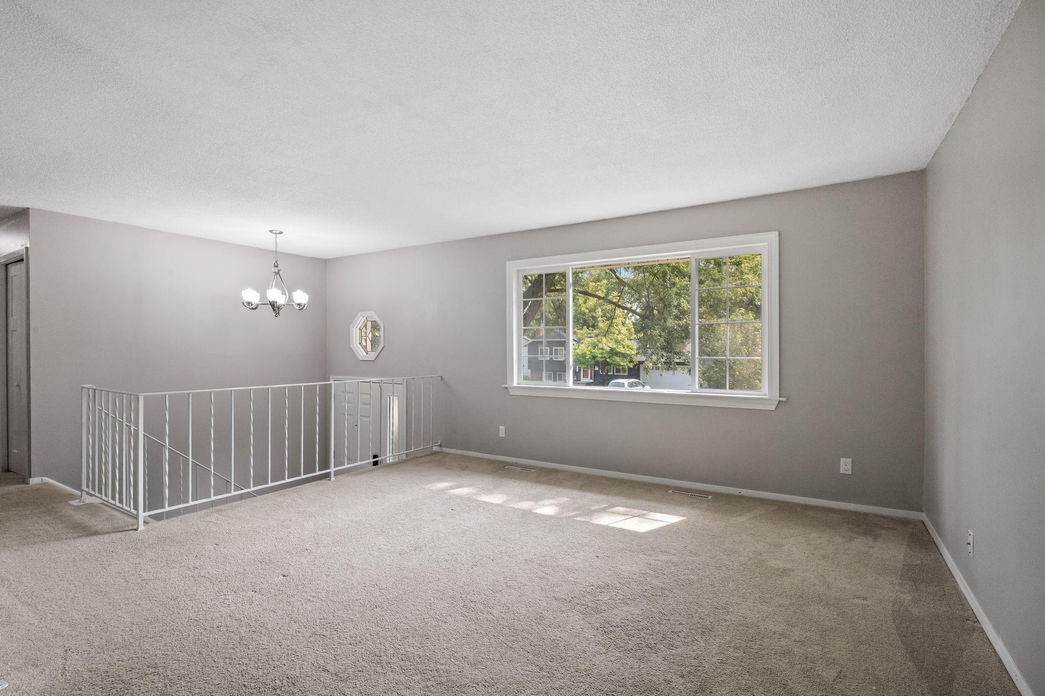 View of Residential at 10340 Decatur Avenue, Bloomington MN 55438, Bloomington (5 of 20) - Mike Wilen | Minnesota Team Real Estate