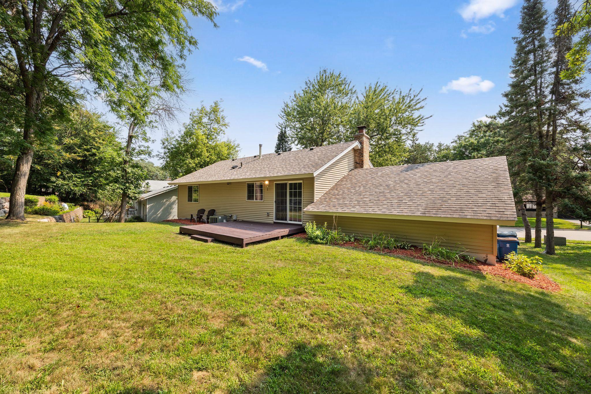 View of Residential at 10340 Decatur Avenue, Bloomington MN 55438, Bloomington (18 of 20) - Mike Wilen | Minnesota Team Real Estate