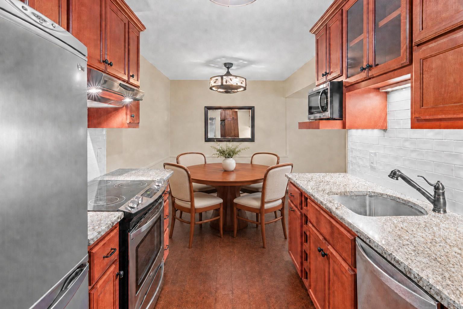 View of Residential at 4380 Brookside Court #213, Edina MN 55436, Edina (3 of 43) - Mike Wilen | Minnesota Team Real Estate