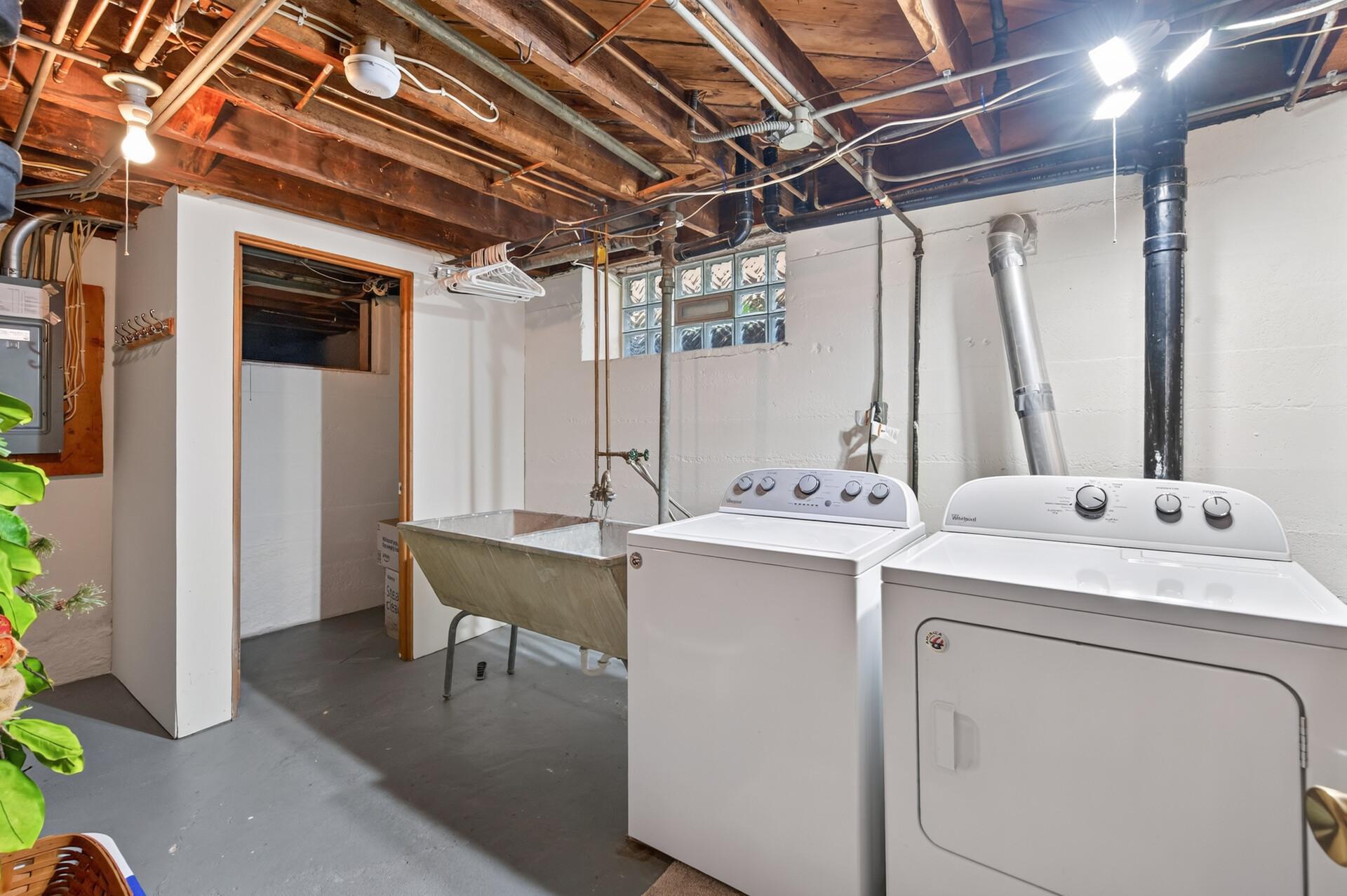 View of Residential at 1947 Portland Avenue, Saint Paul MN 55104, Saint Paul (39 of 53) - Mike Wilen | Minnesota Team Real Estate