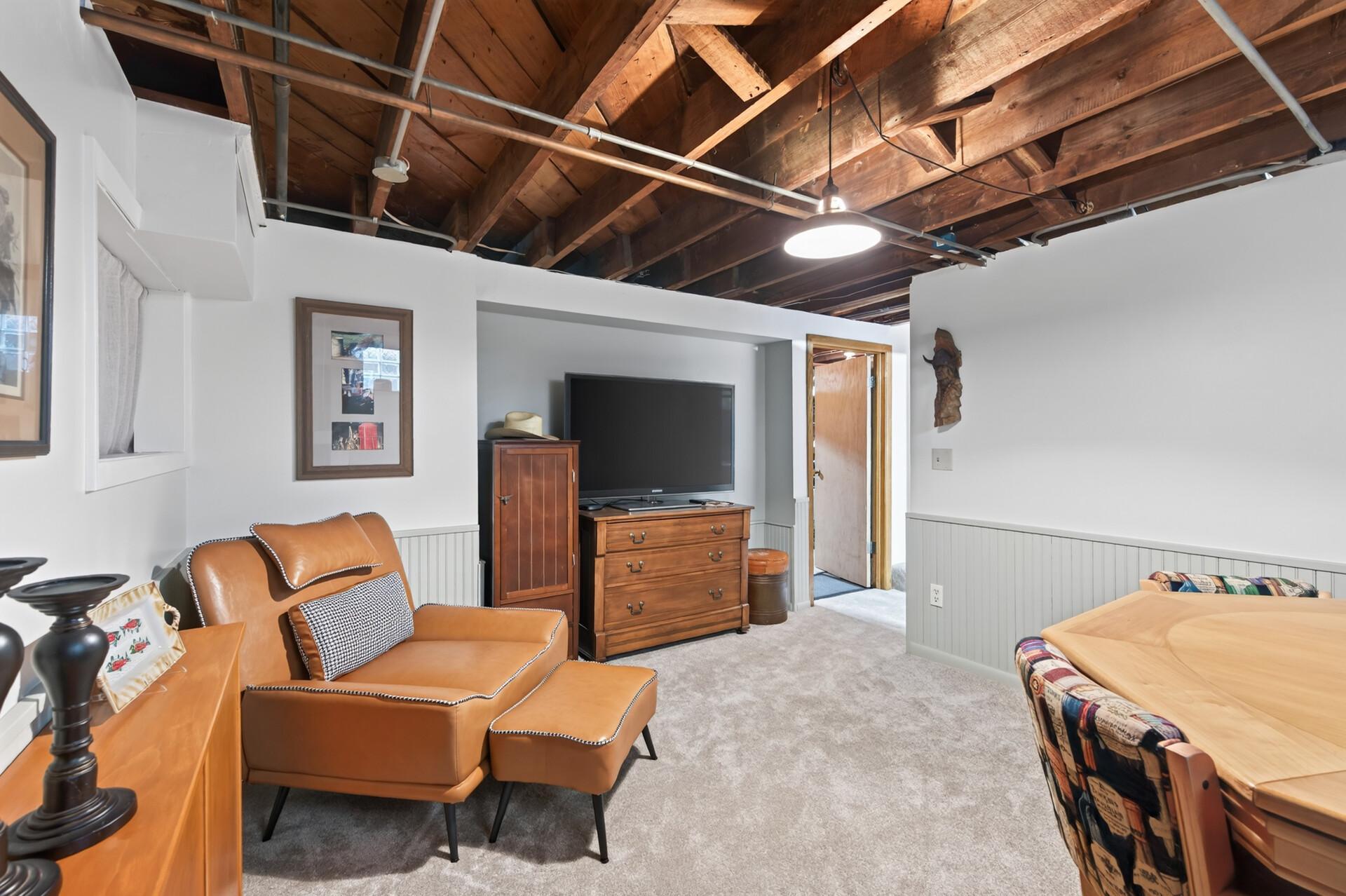 View of Residential at 1947 Portland Avenue, Saint Paul MN 55104, Saint Paul (38 of 53) - Mike Wilen | Minnesota Team Real Estate