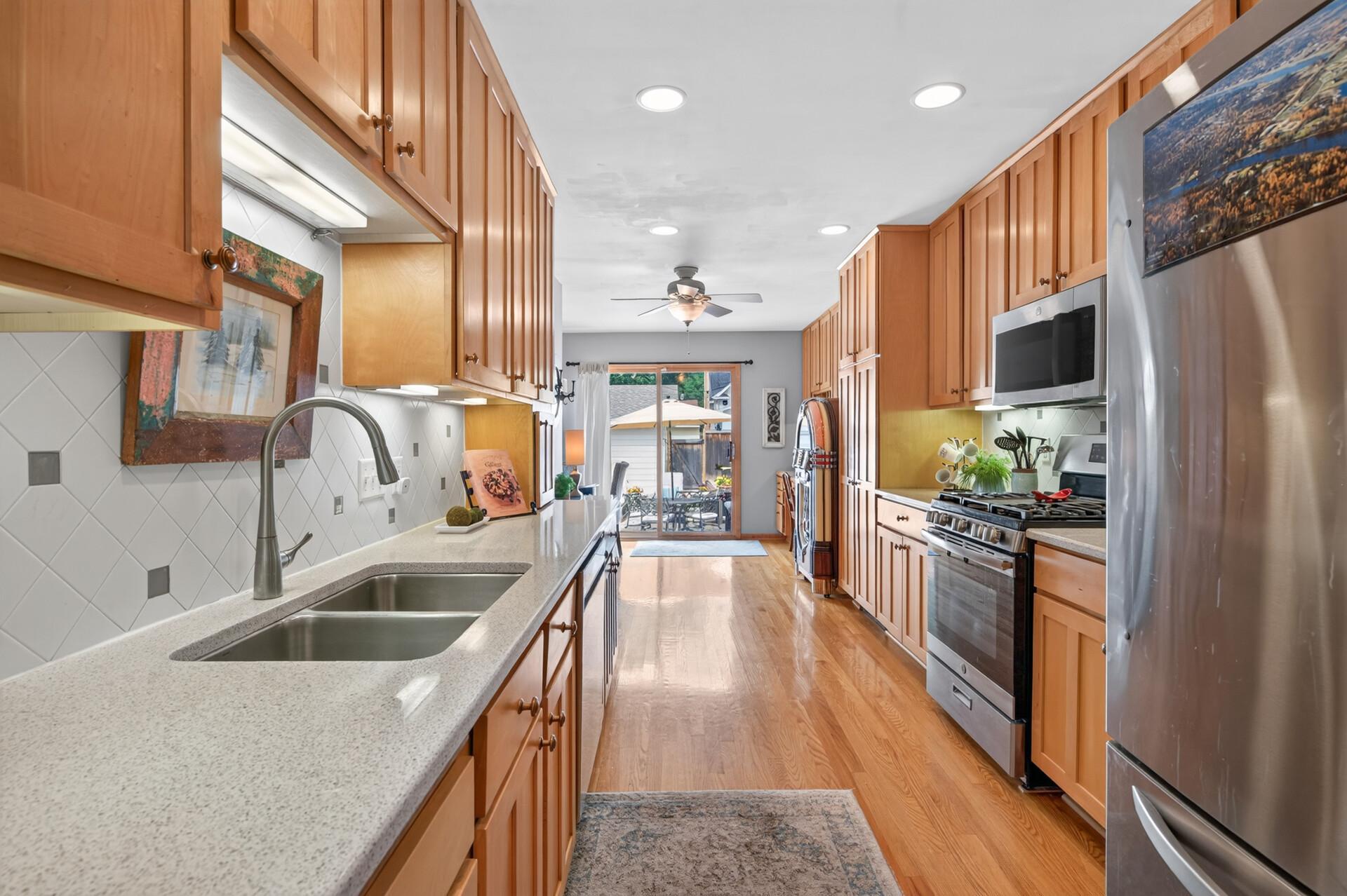 View of Residential at 1947 Portland Avenue, Saint Paul MN 55104, Saint Paul (19 of 53) - Mike Wilen | Minnesota Team Real Estate