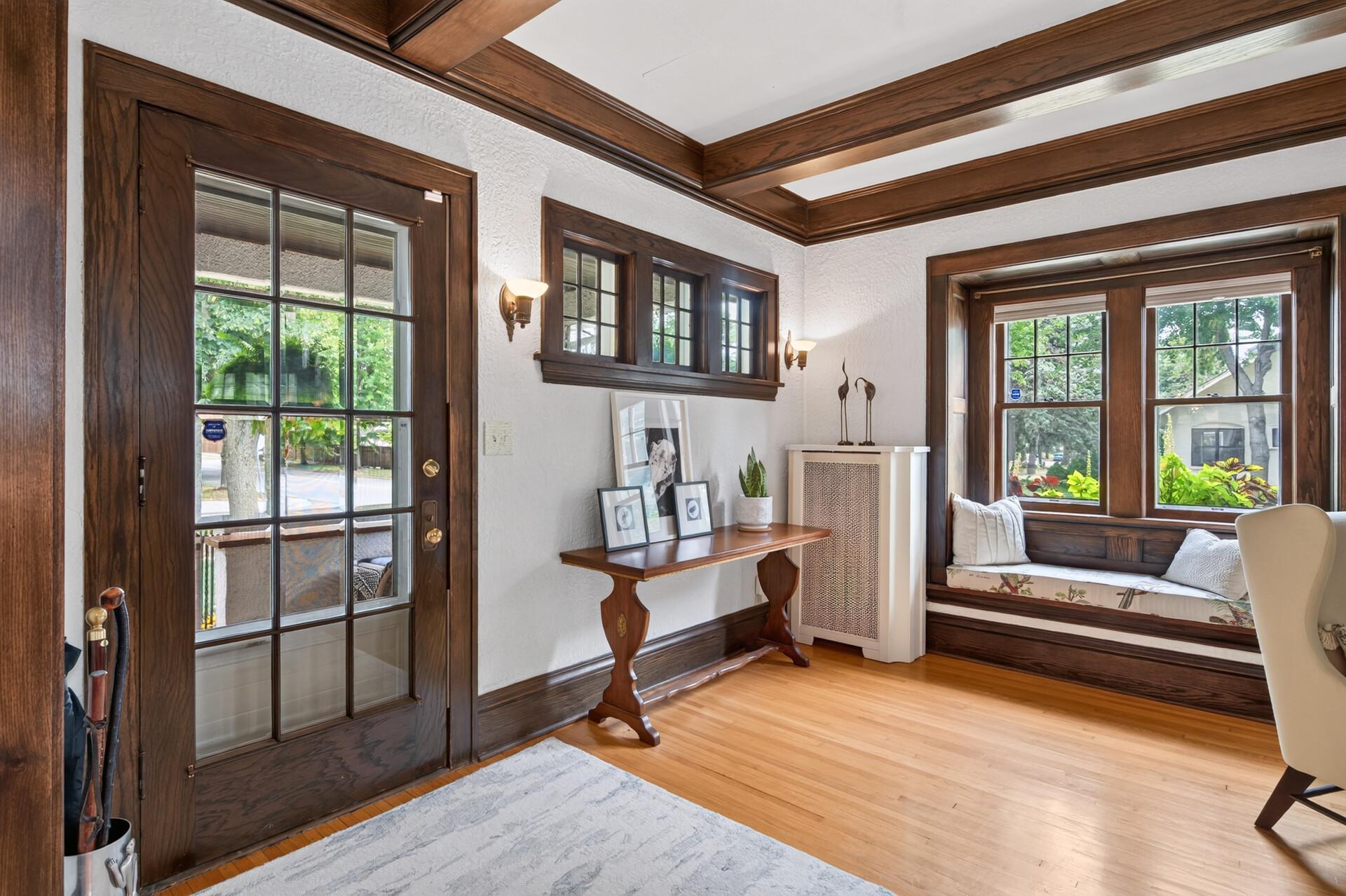 View of Residential at 1947 Portland Avenue, Saint Paul MN 55104, Saint Paul (6 of 53) - Mike Wilen | Minnesota Team Real Estate