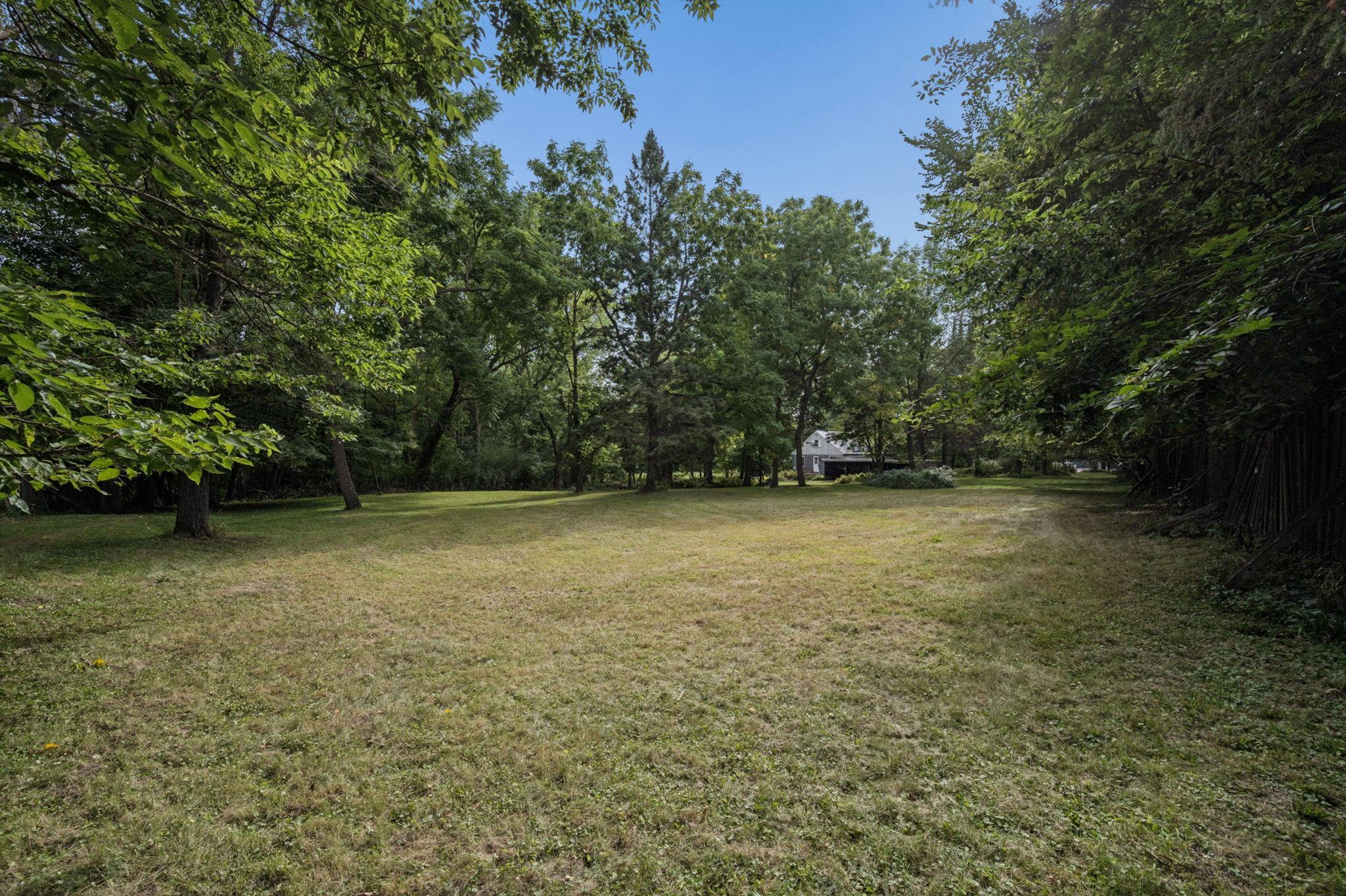 View of Residential at 26750 Smithtown Road, Excelsior MN 55331, Excelsior (41 of 47) - Mike Wilen | Minnesota Team Real Estate