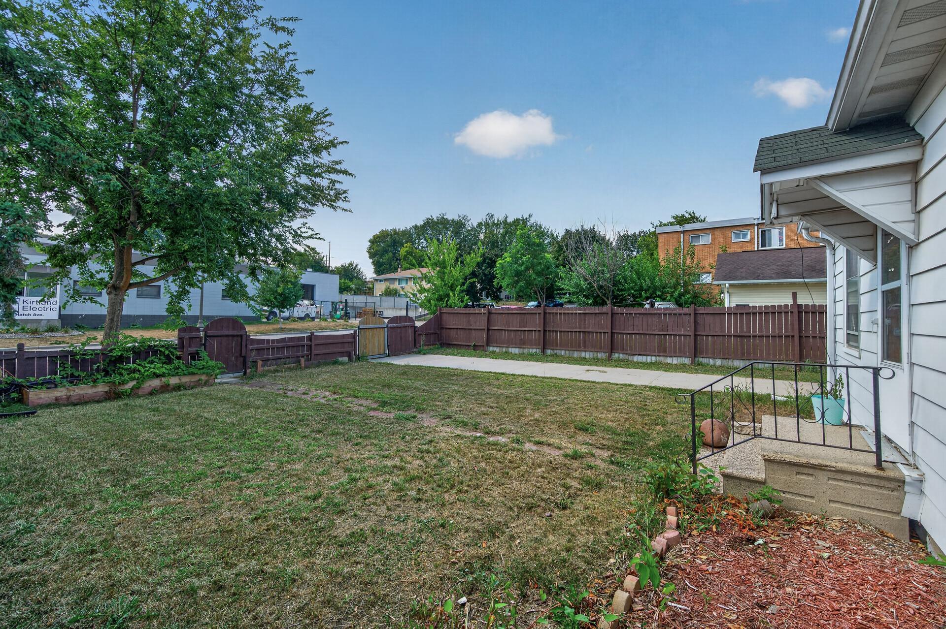 View of Residential at 569 Hatch Avenue, Saint Paul MN 55117, Saint Paul (24 of 28) - Mike Wilen | Minnesota Team Real Estate
