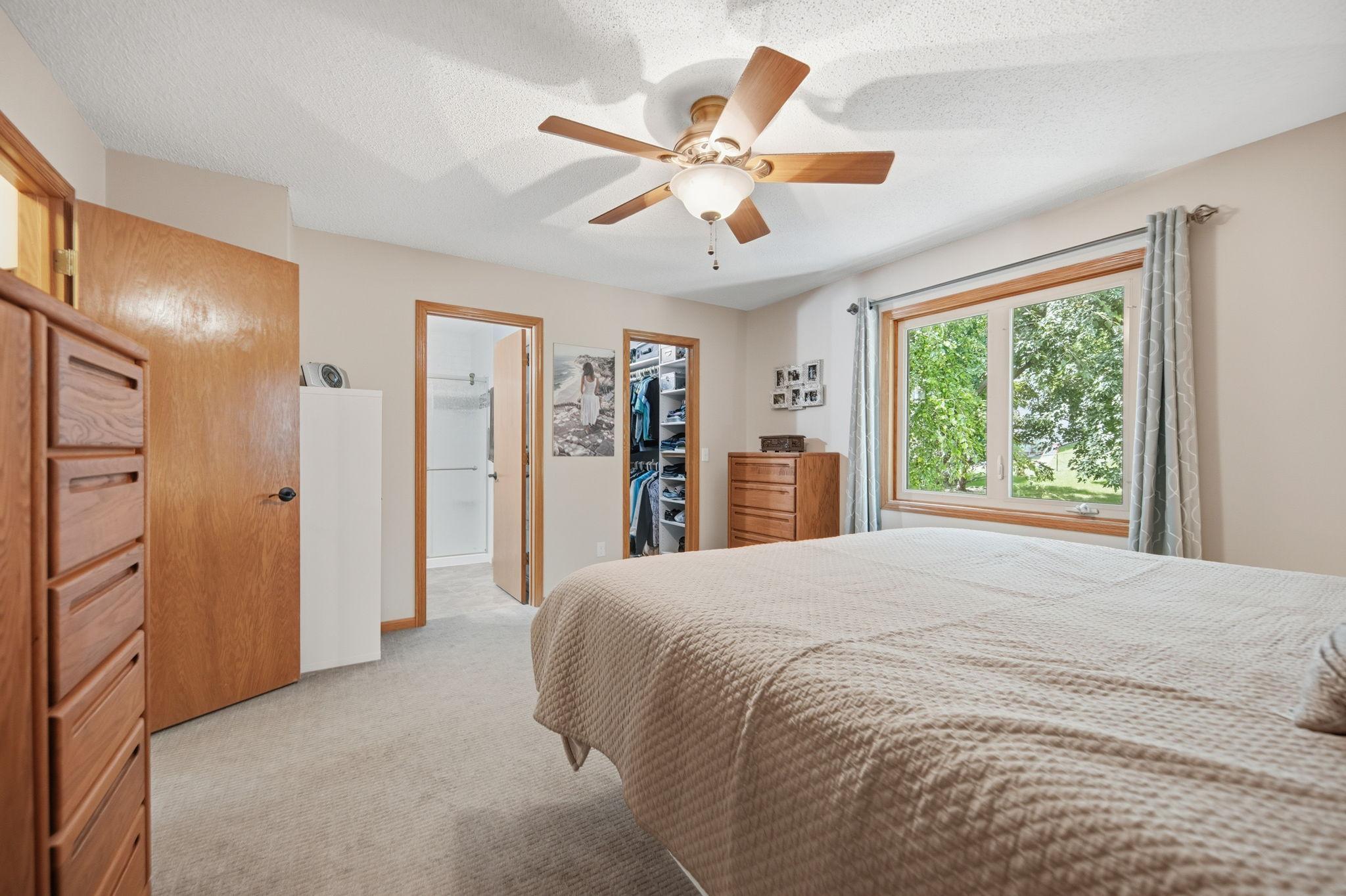 View of Residential at 5604 Lone Oak Drive, Savage MN 55378, Savage (22 of 37) - Mike Wilen | Minnesota Team Real Estate