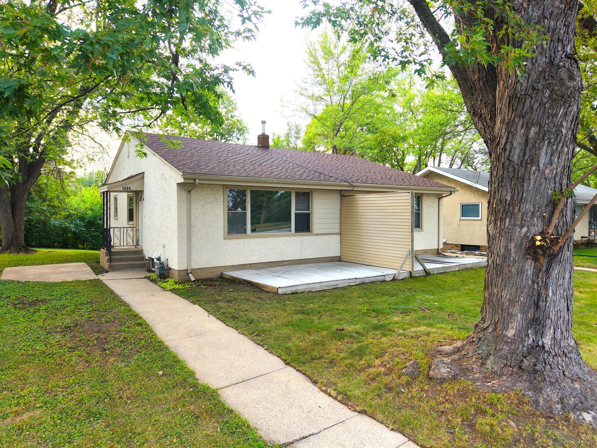 View of Residential Income at 1605-1607 Arcade Street, Saint Paul MN 55106, Saint Paul (2 of 14) - Mike Wilen | Minnesota Team Real Estate