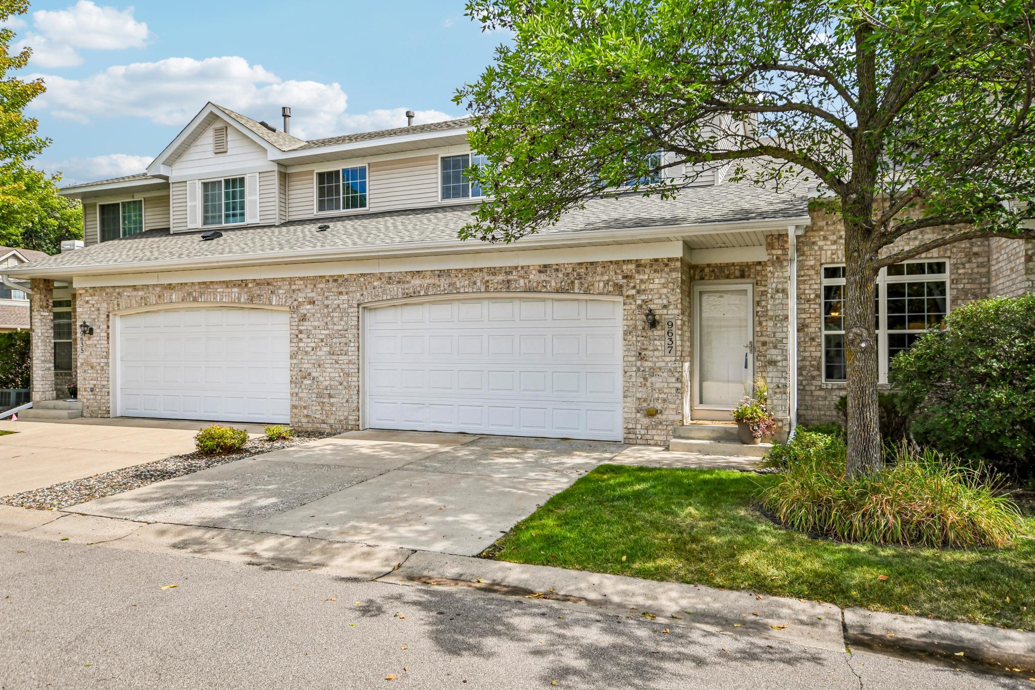 View of Residential at 9637 Belmont Lane, Eden Prairie MN 55347, Eden Prairie (11 of 37) - Mike Wilen | Minnesota Team Real Estate