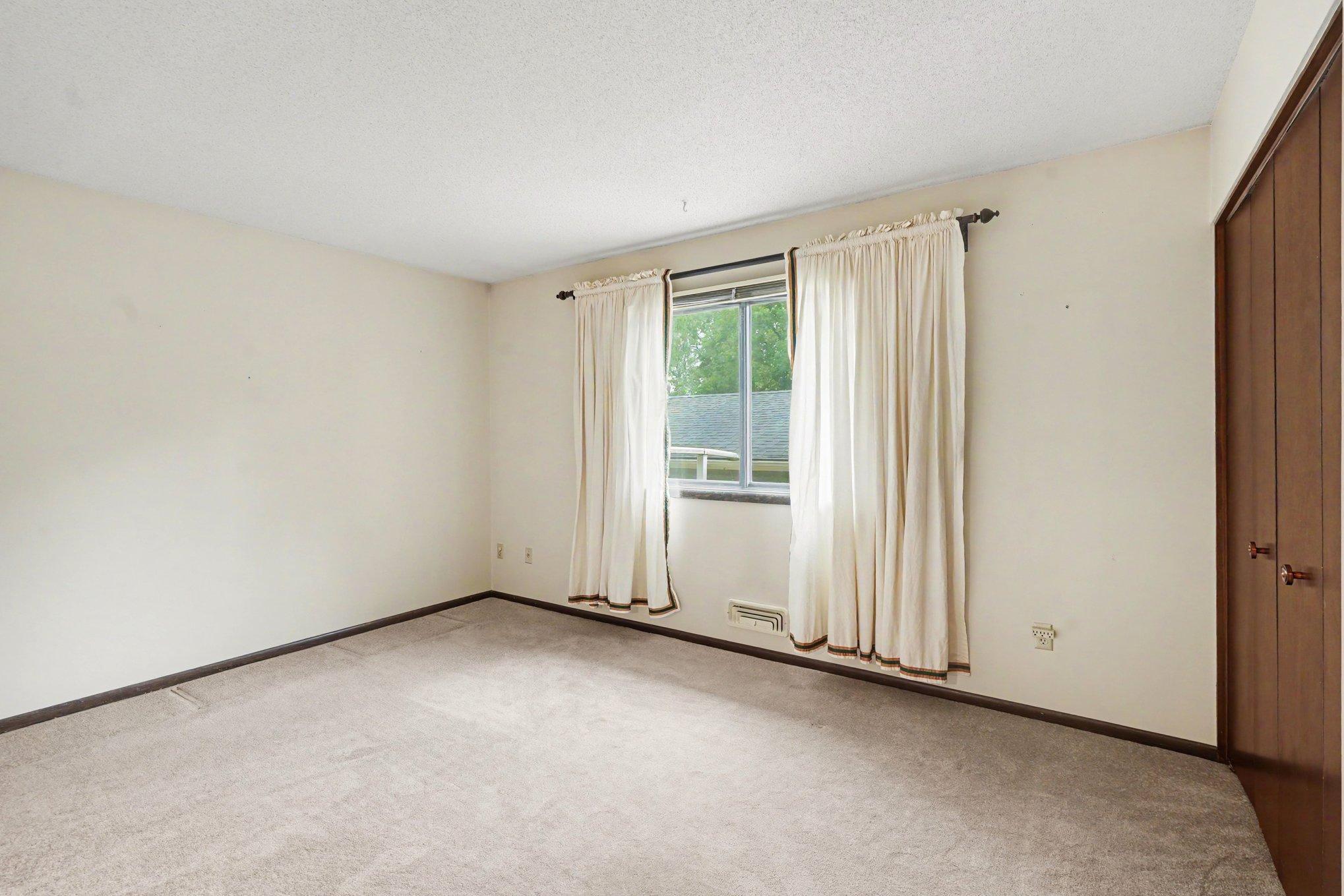 View of Residential at 12481 Drake Street, Coon Rapids MN 55448, Coon Rapids (9 of 27) - Mike Wilen | Minnesota Team Real Estate