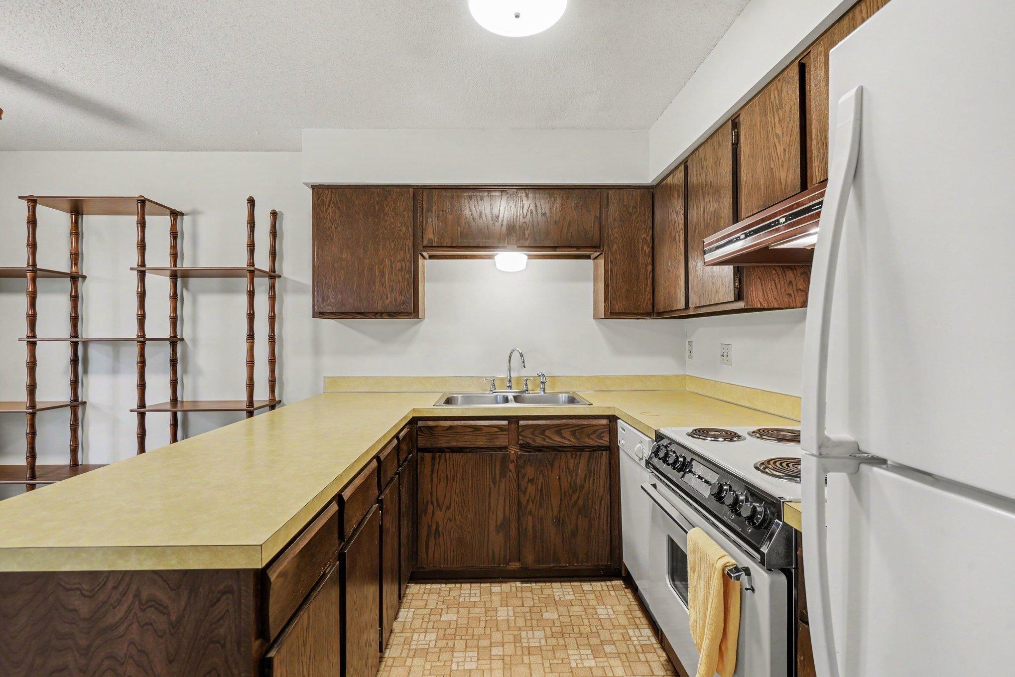 View of Residential at 12481 Drake Street, Coon Rapids MN 55448, Coon Rapids (13 of 27) - Mike Wilen | Minnesota Team Real Estate