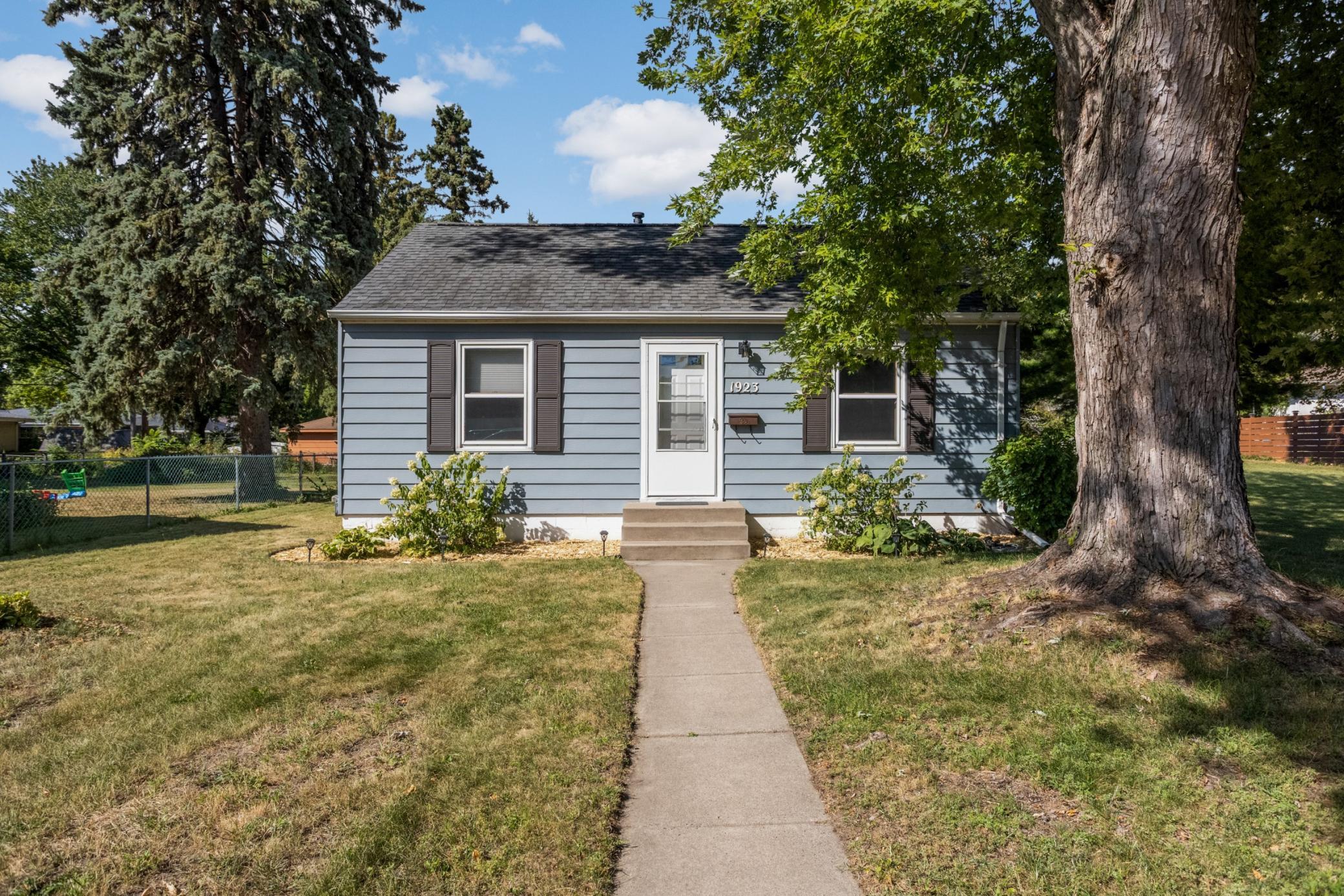 View of Residential at 1923 44th Avenue, Columbia Heights MN 55421, Columbia Heights (21 of 31) - Mike Wilen | Minnesota Team Real Estate