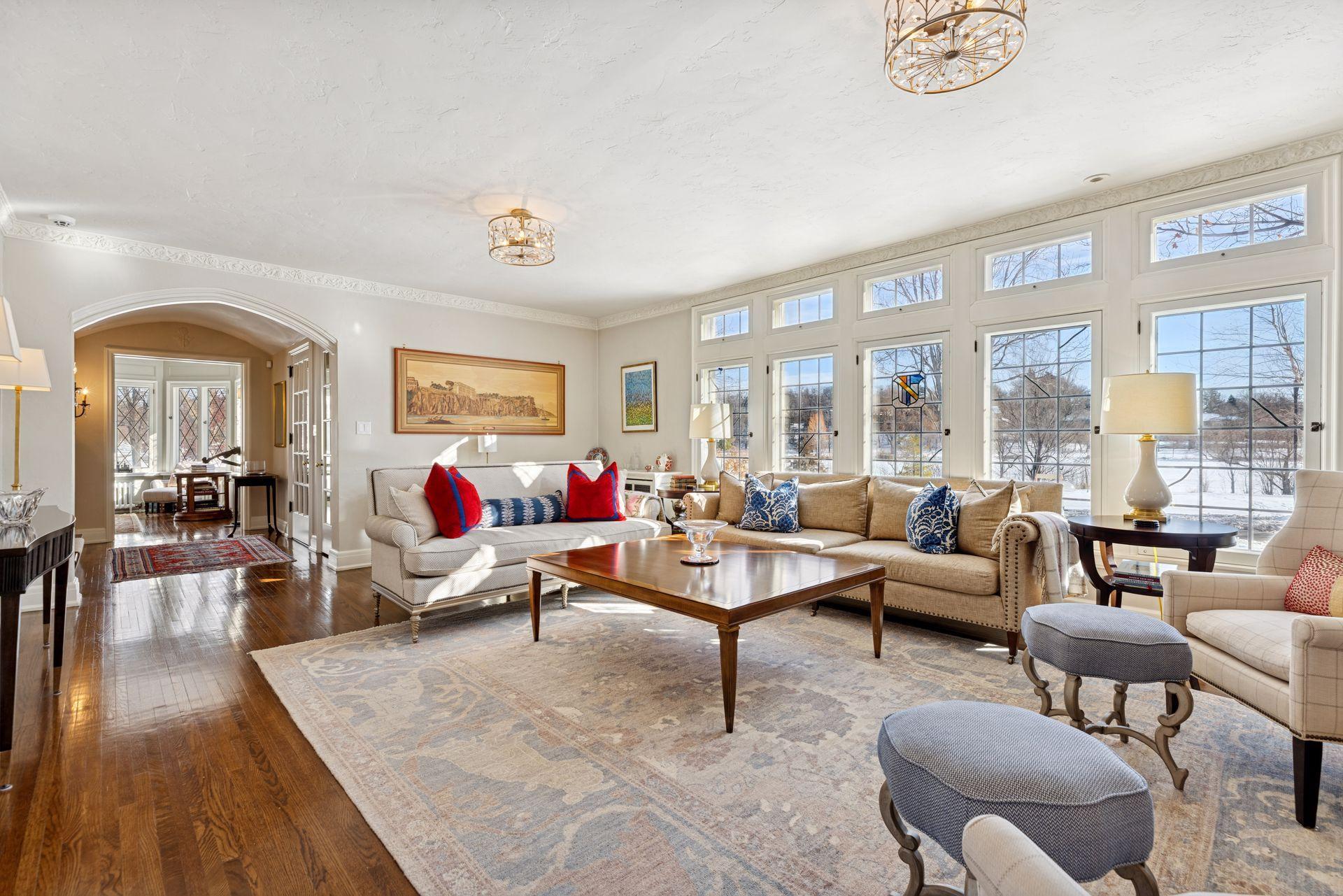 View of Residential at 2116 Lake Of The Isles Parkway, Minneapolis MN 55405, Minneapolis (14 of 77) - Mike Wilen | Minnesota Team Real Estate