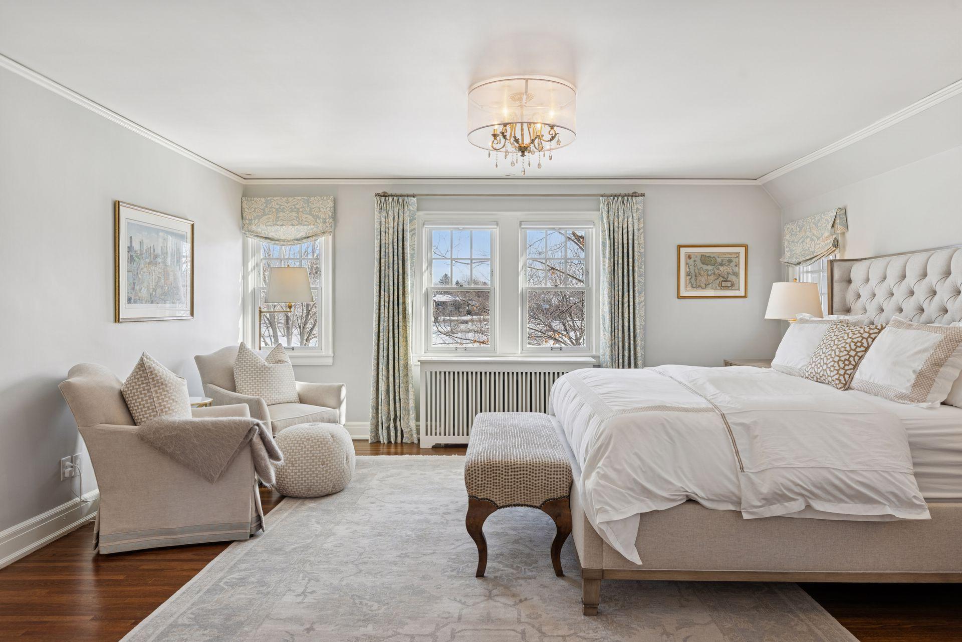 View of Residential at 2116 Lake Of The Isles Parkway, Minneapolis MN 55405, Minneapolis (39 of 77) - Mike Wilen | Minnesota Team Real Estate
