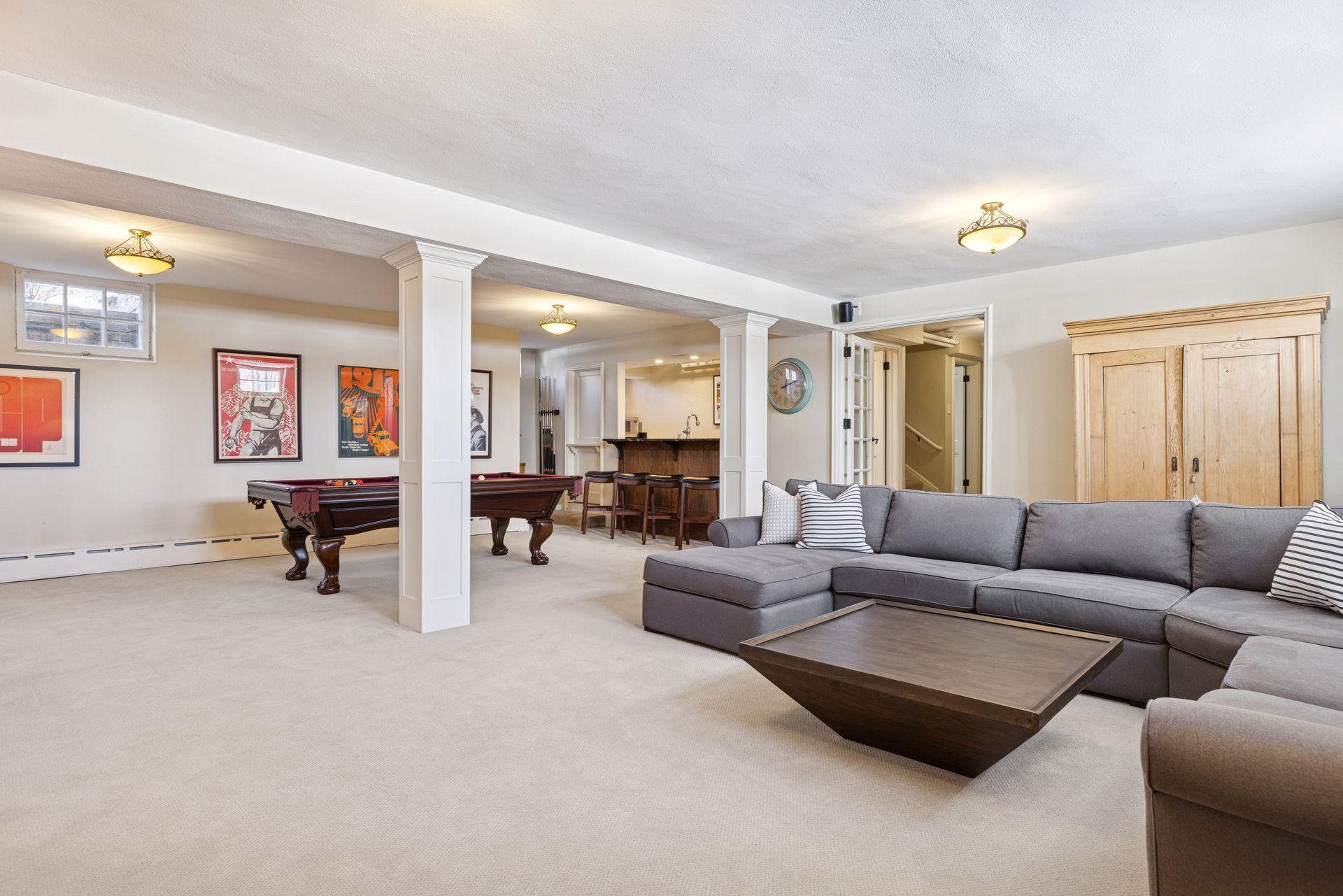 View of Residential at 2116 Lake Of The Isles Parkway, Minneapolis MN 55405, Minneapolis (63 of 77) - Mike Wilen | Minnesota Team Real Estate