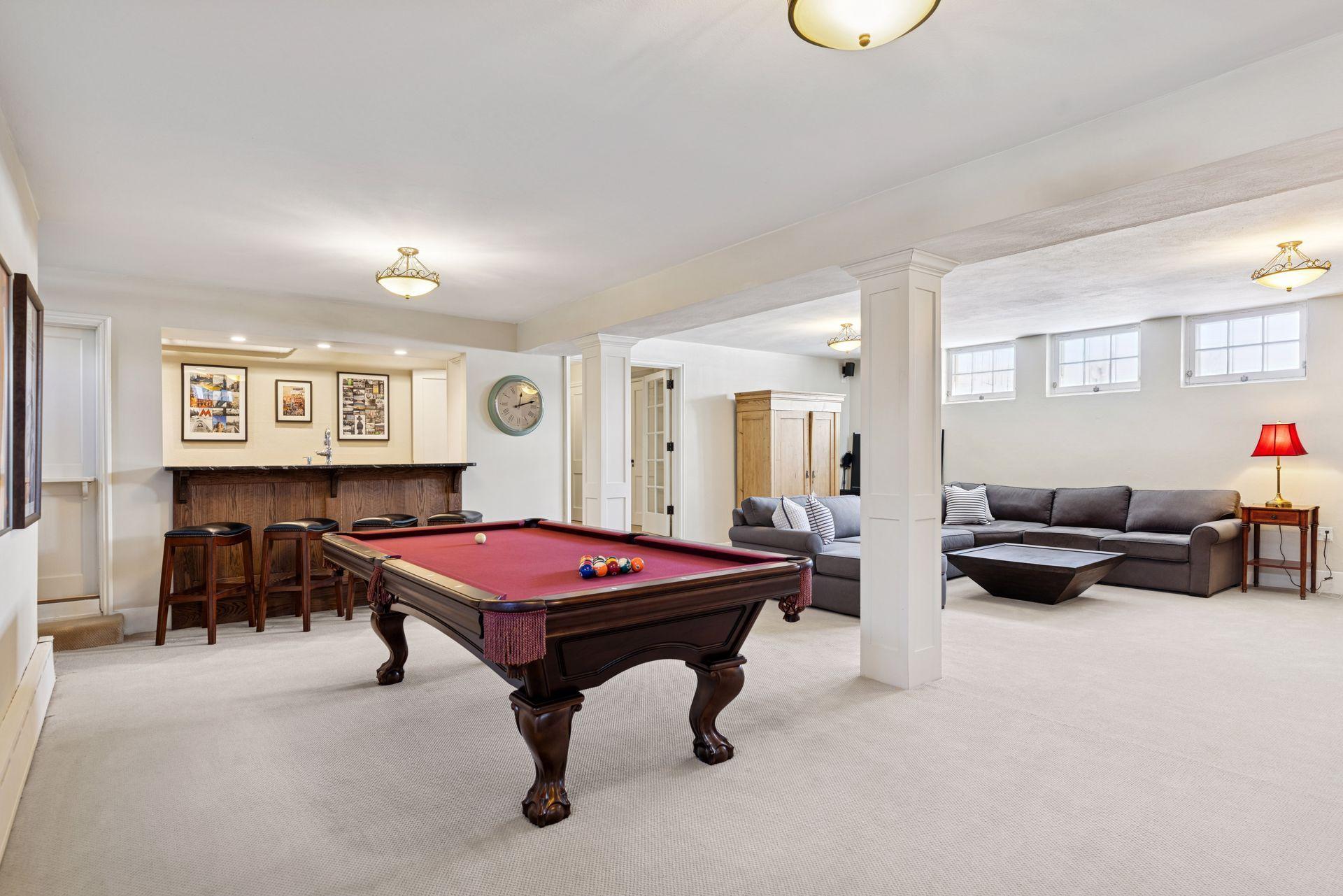 View of Residential at 2116 Lake Of The Isles Parkway, Minneapolis MN 55405, Minneapolis (65 of 77) - Mike Wilen | Minnesota Team Real Estate