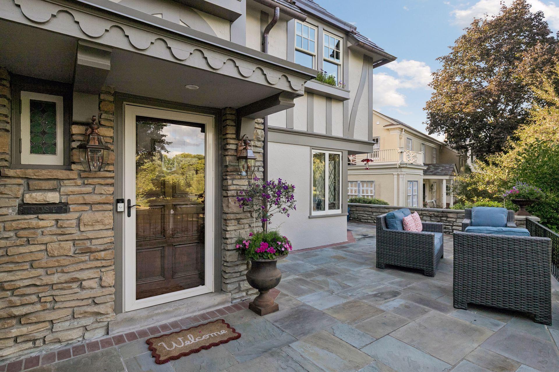 View of Residential at 2116 Lake Of The Isles Parkway, Minneapolis MN 55405, Minneapolis (4 of 77) - Mike Wilen | Minnesota Team Real Estate