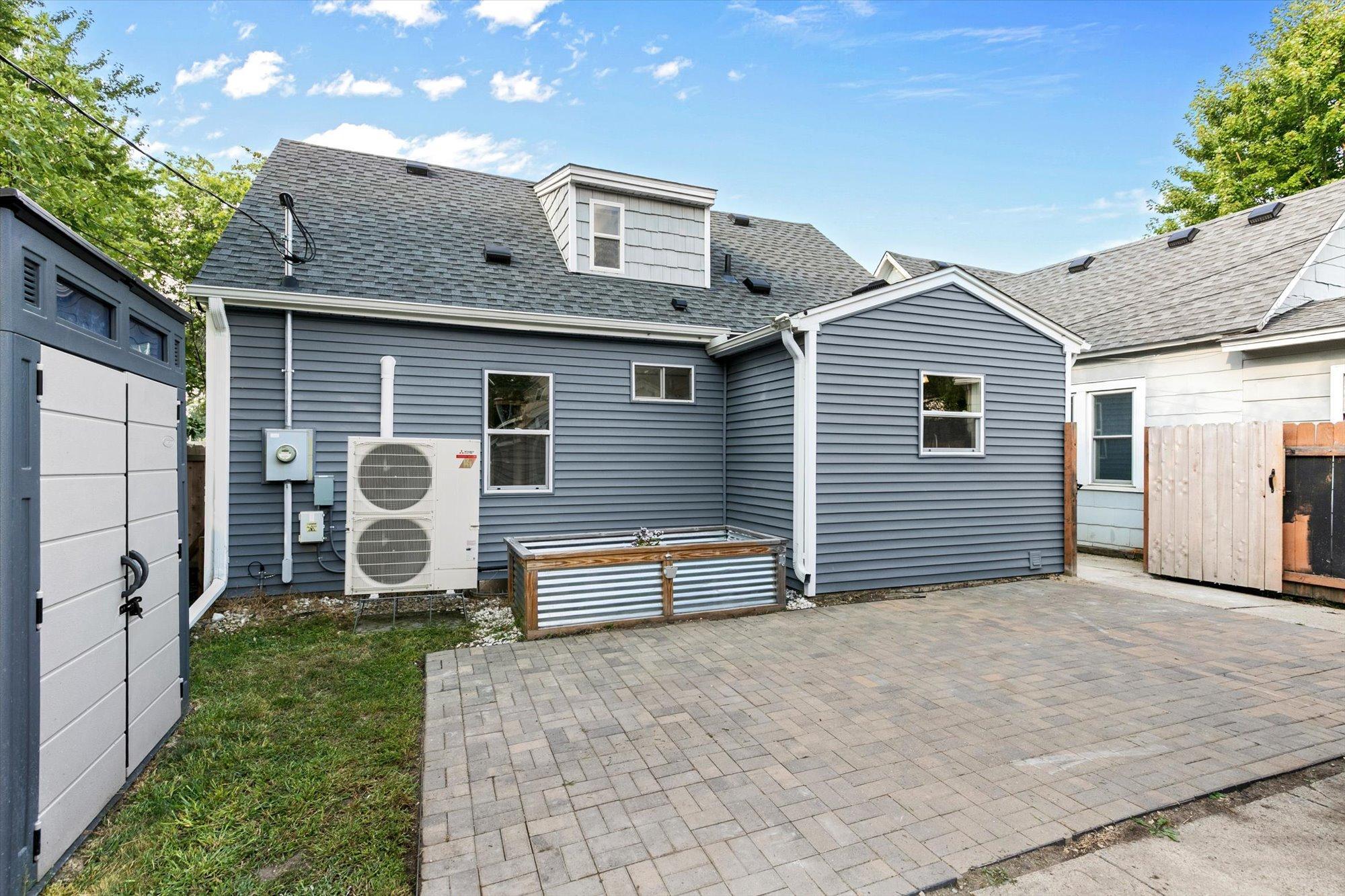 View of Residential at 2574 2nd Avenue, North Saint Paul MN 55109, North Saint Paul (32 of 40) - Mike Wilen | Minnesota Team Real Estate