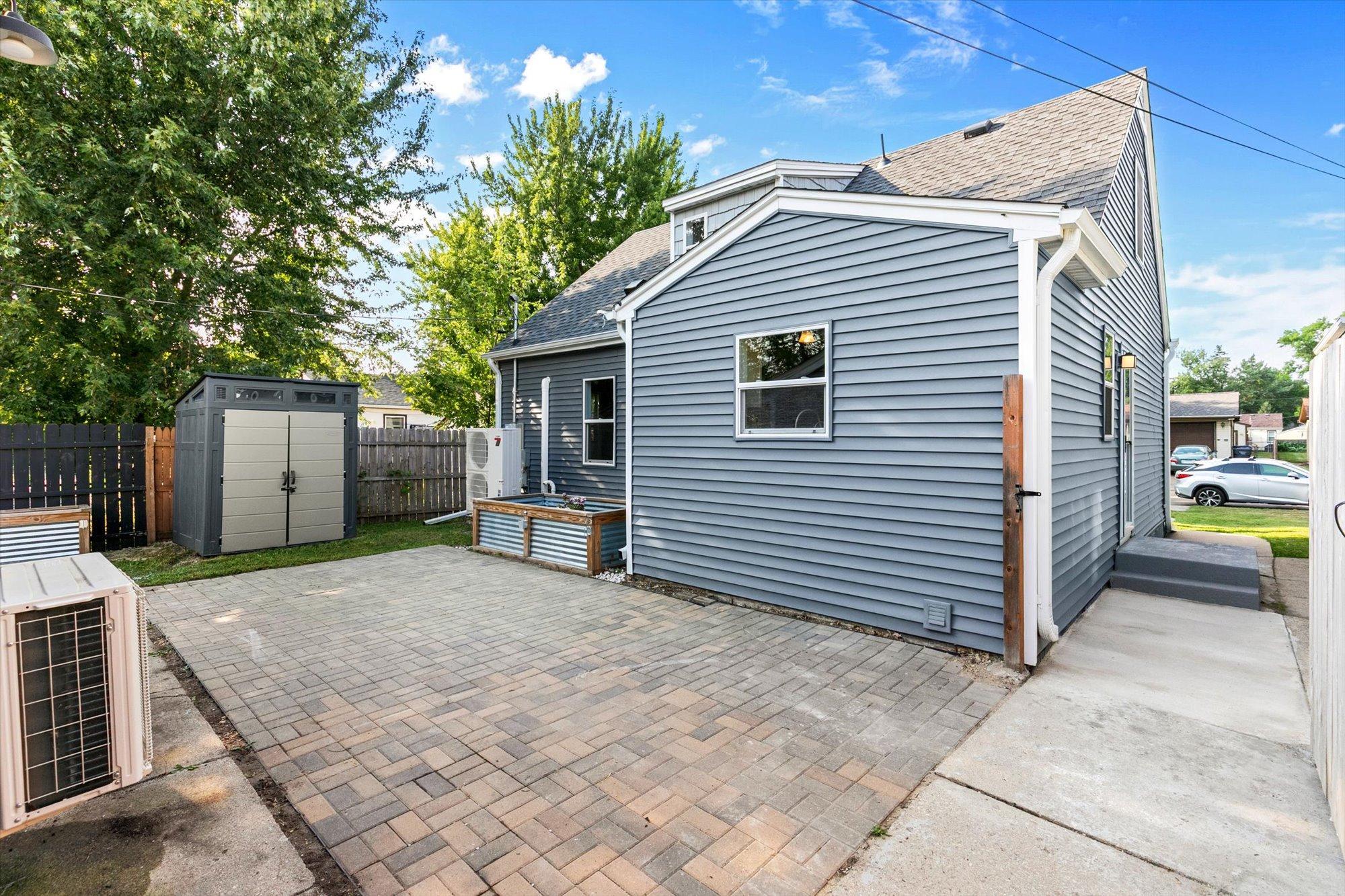 View of Residential at 2574 2nd Avenue, North Saint Paul MN 55109, North Saint Paul (34 of 40) - Mike Wilen | Minnesota Team Real Estate