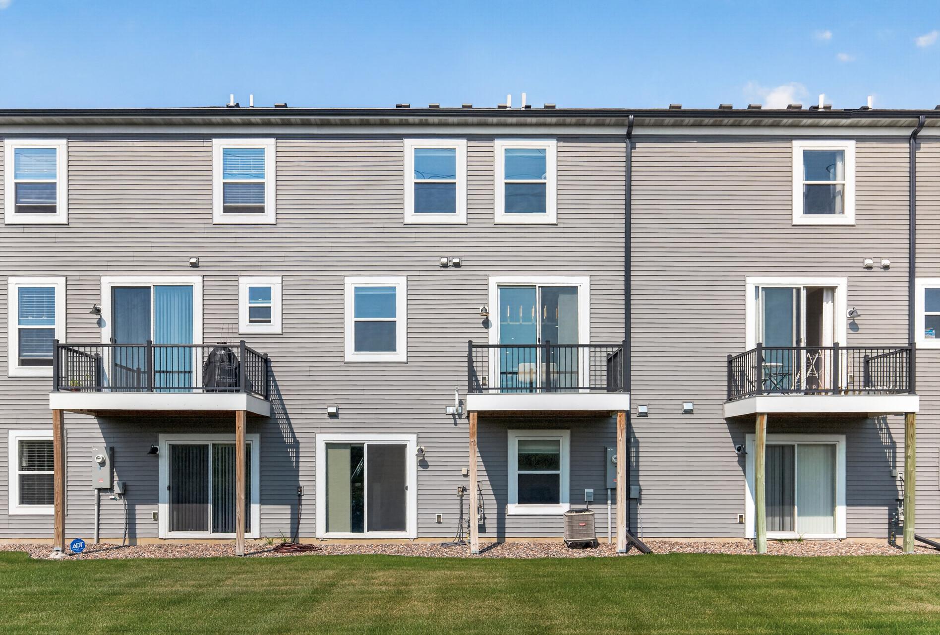 View of Residential at 13417 Territorial Circle, Maple Grove MN 55369, Maple Grove (27 of 31) - Mike Wilen | Minnesota Team Real Estate