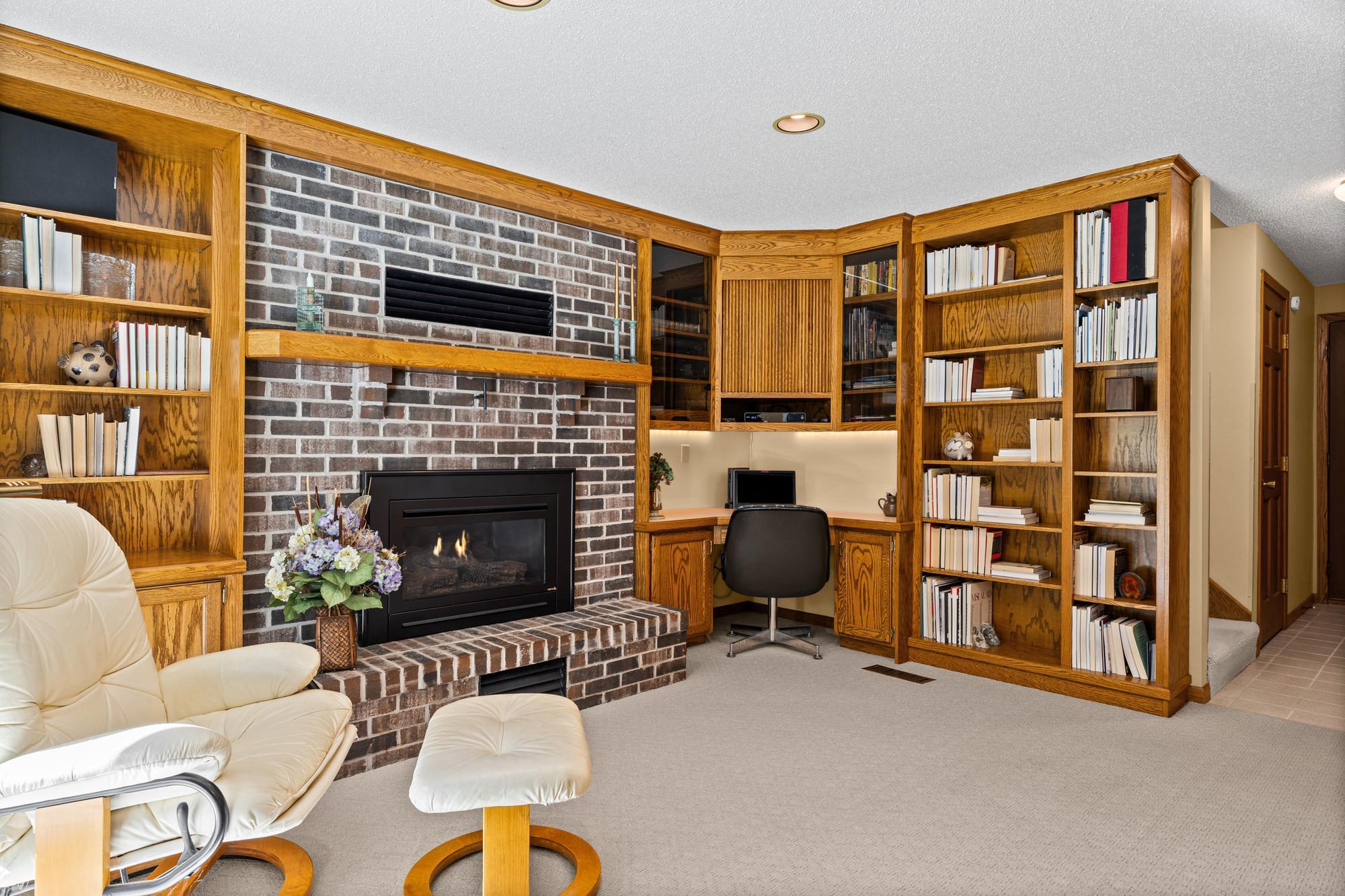 View of Residential at 5642 Chatsworth Street, Shoreview MN 55126, Shoreview (36 of 53) - Mike Wilen | Minnesota Team Real Estate
