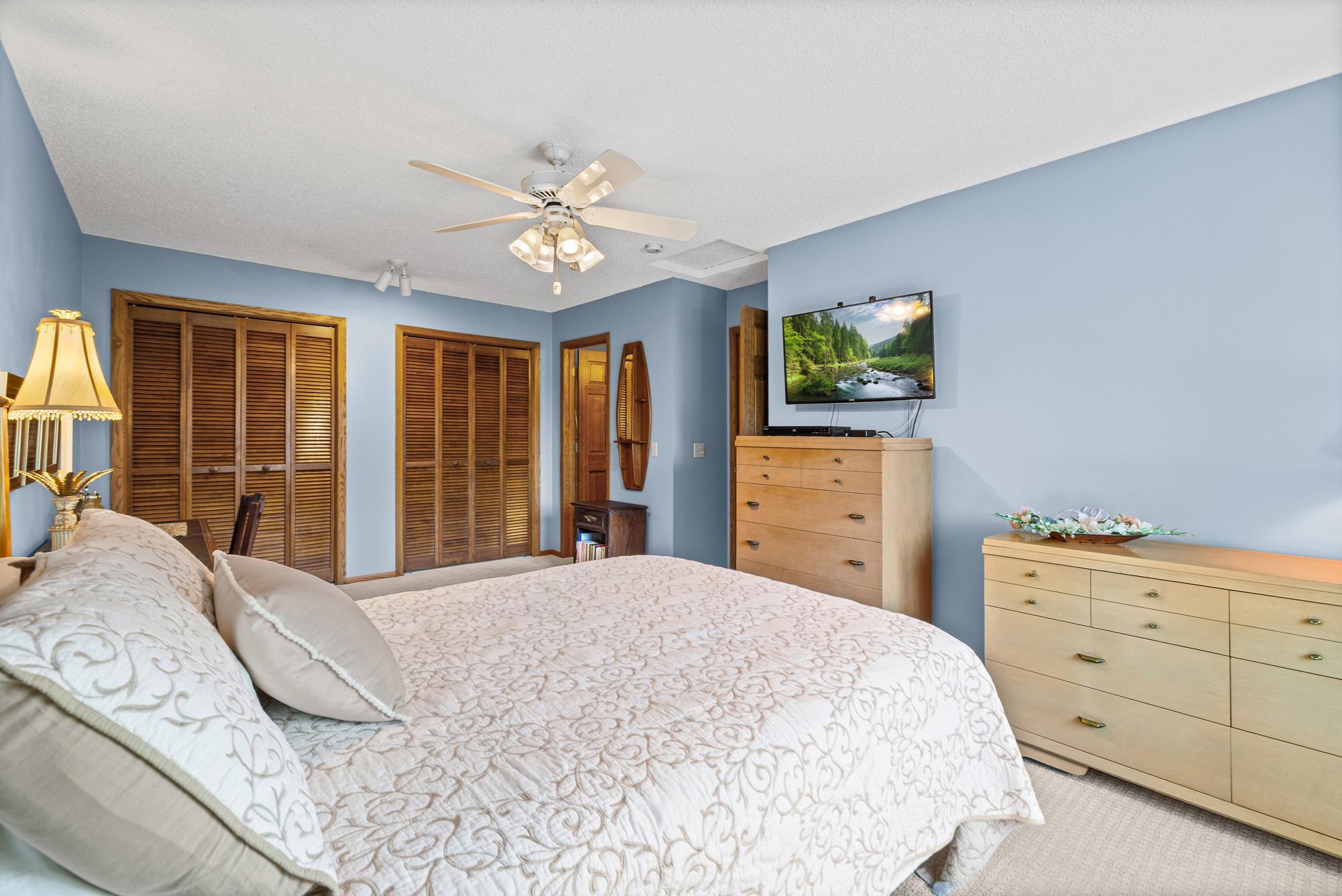 View of Residential at 5642 Chatsworth Street, Shoreview MN 55126, Shoreview (32 of 53) - Mike Wilen | Minnesota Team Real Estate