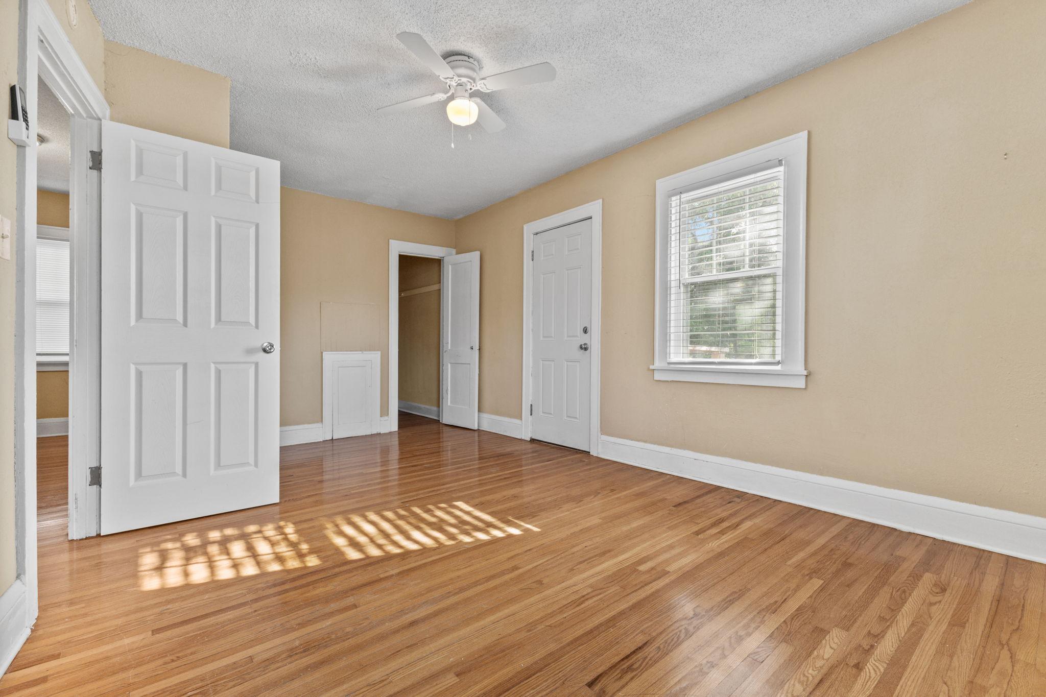 View of Residential at 1618 Vincent Avenue, Minneapolis MN 55411, Minneapolis (20 of 41) - Mike Wilen | Minnesota Team Real Estate
